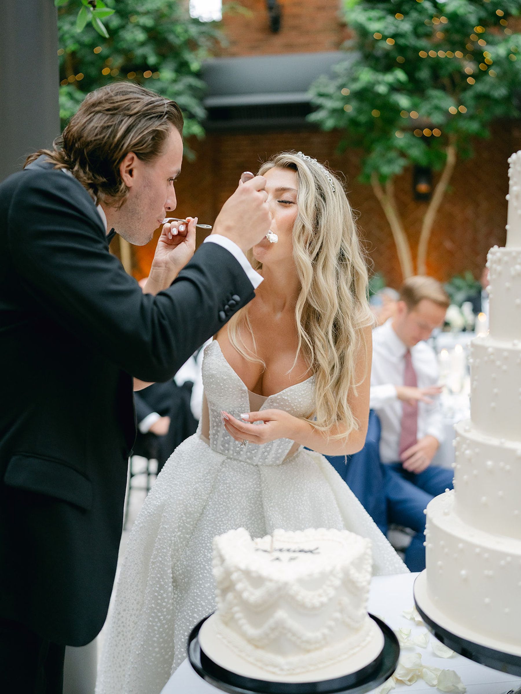 Jenna and Turner's Glamorous Black and White Wedding at Saint John’s Resort photo