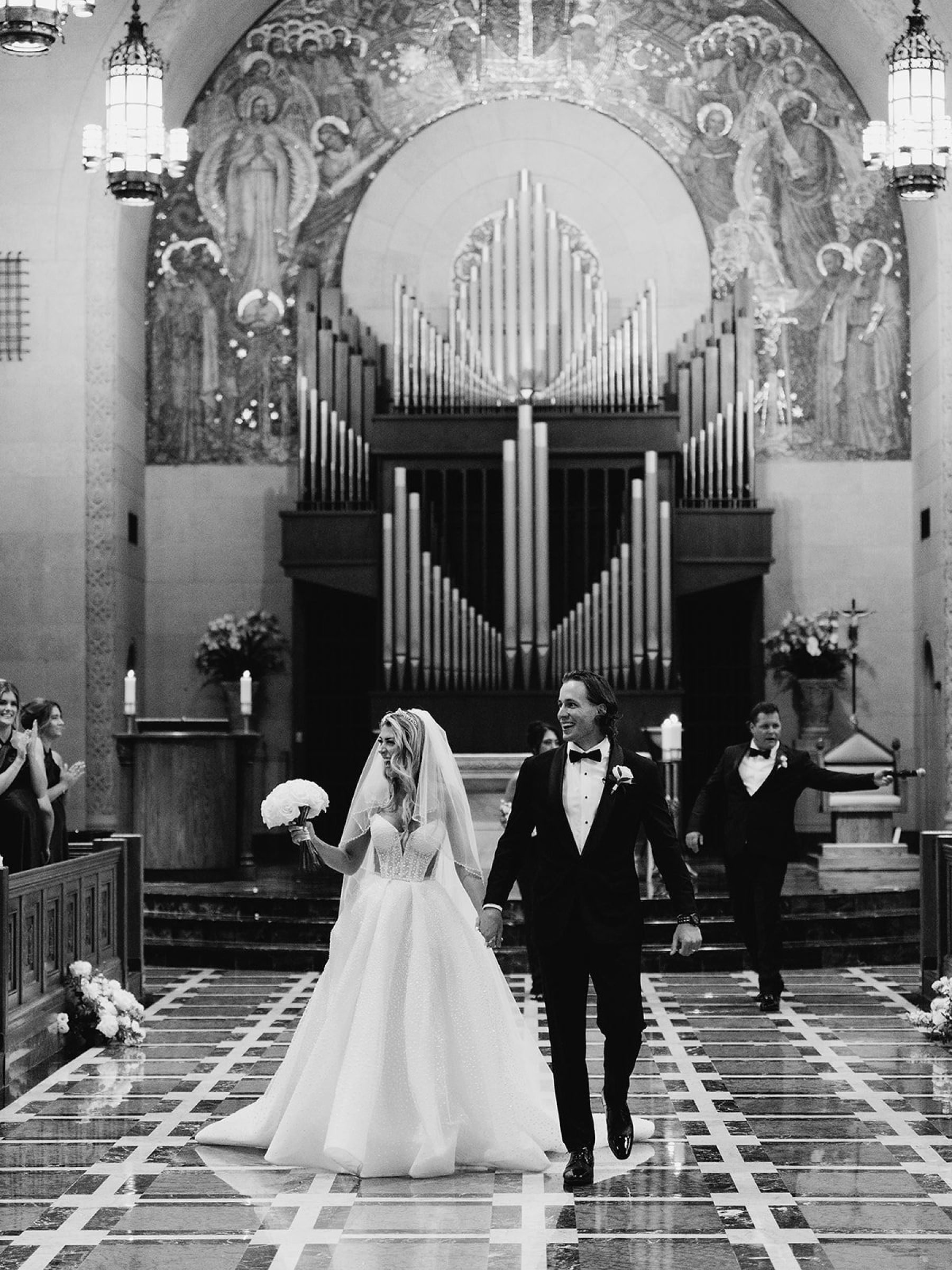 Jenna and Turner's Glamorous Black and White Wedding at Saint John’s Resort photo