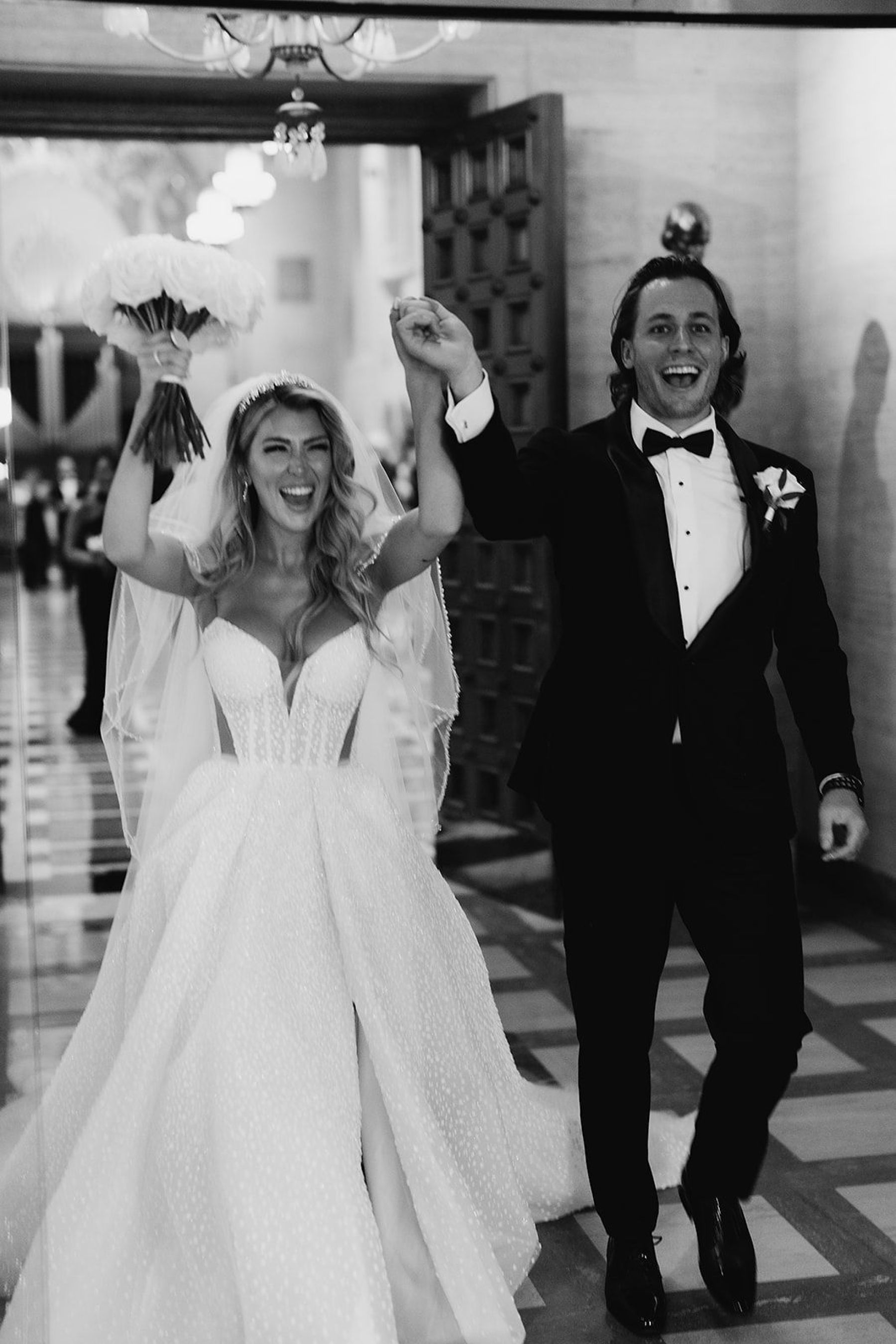 Jenna and Turner's Glamorous Black and White Wedding at Saint John’s Resort photo