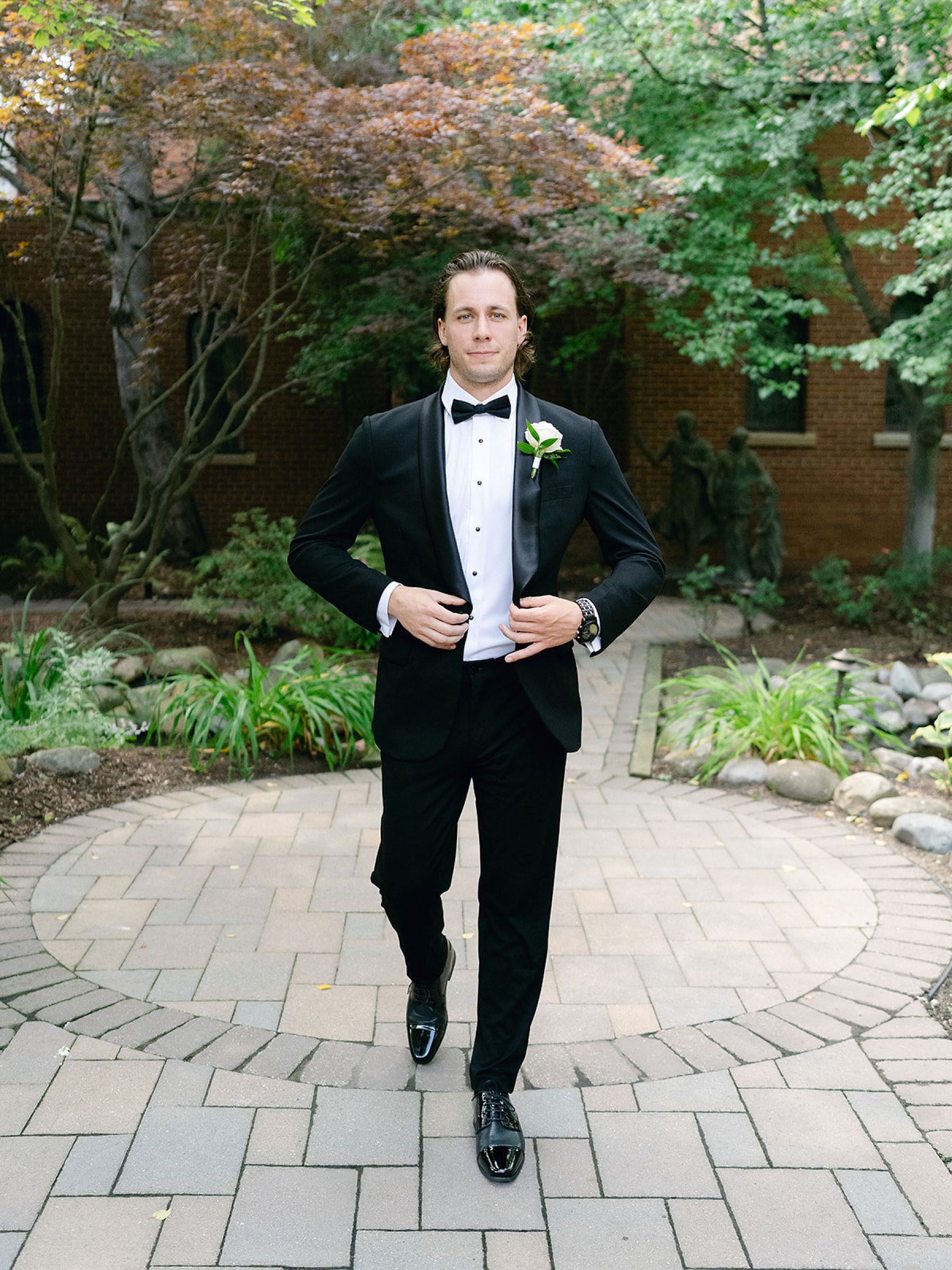 Jenna and Turner's Glamorous Black and White Wedding at Saint John’s Resort photo