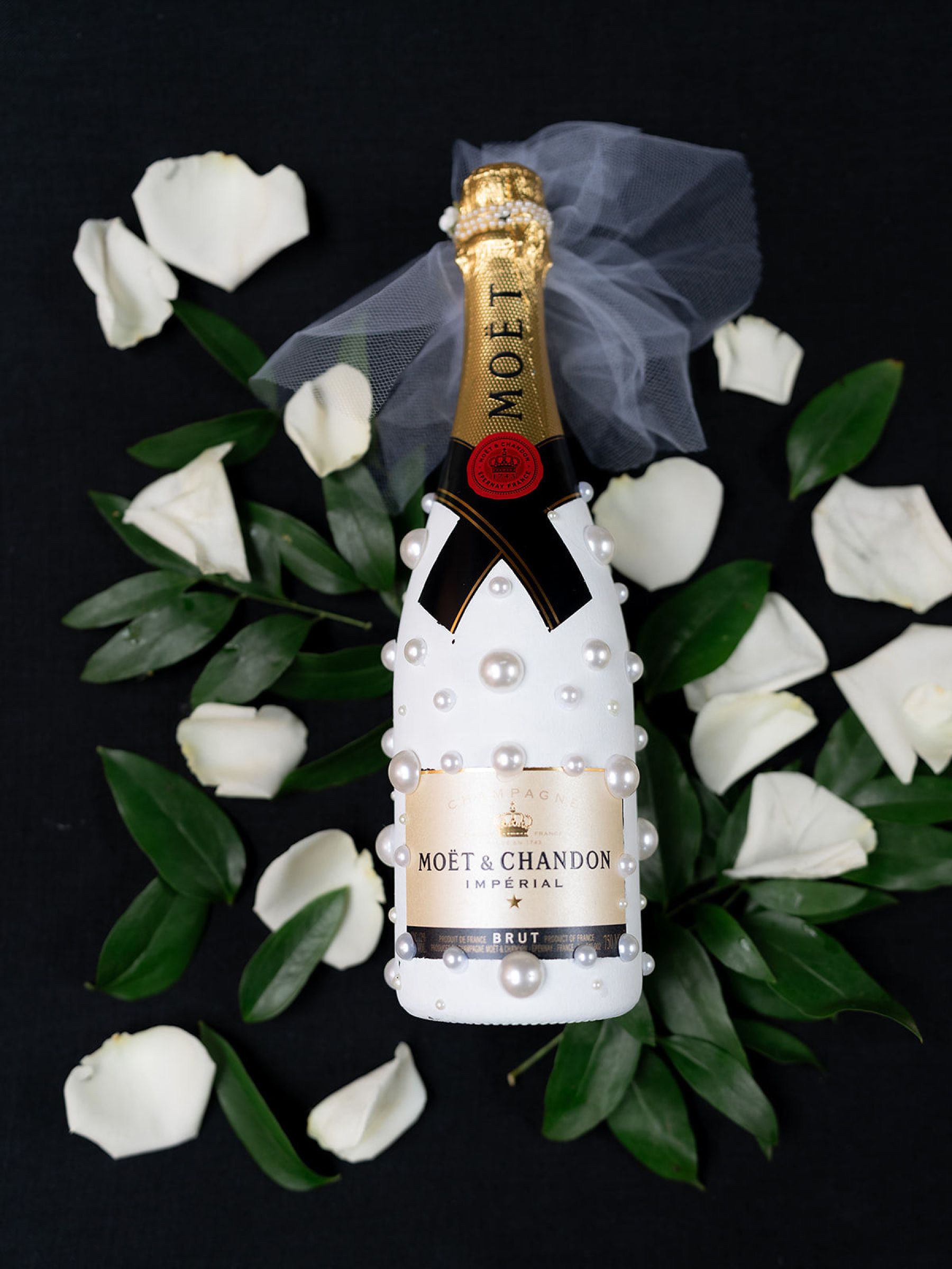 Jenna and Turner's Glamorous Black and White Wedding at Saint John’s Resort photo