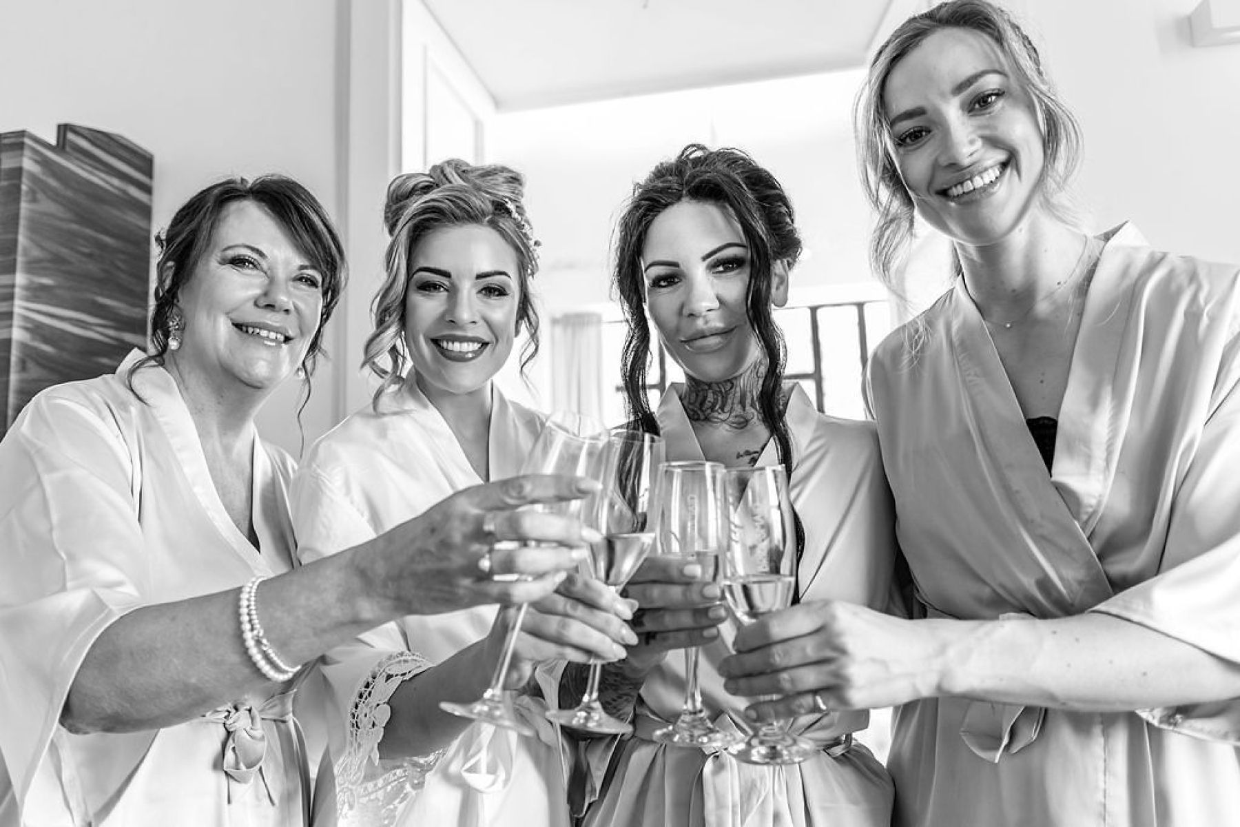 A Dreamy Italian Celebration: Alexandra and Samuel’s Wedding at Villa Mon Repos photo