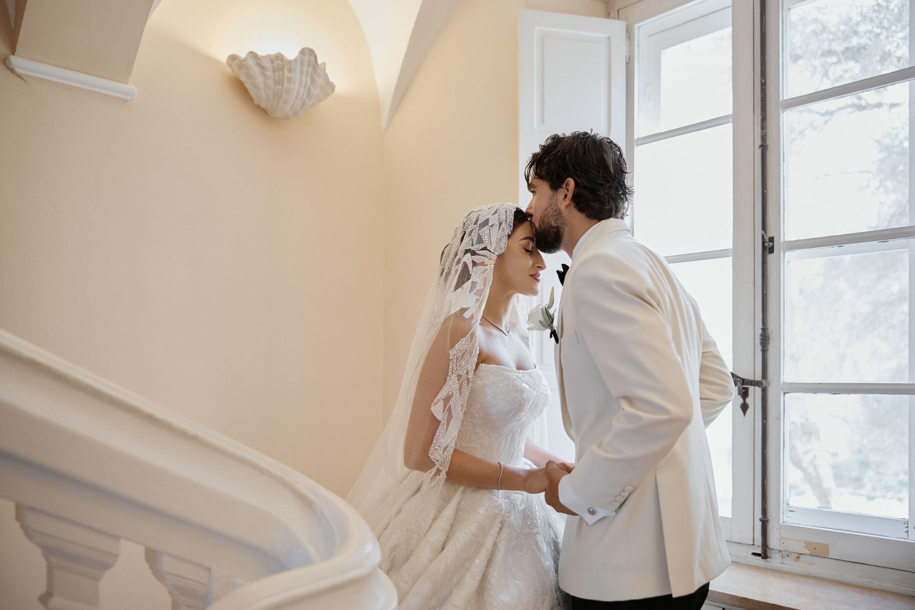 A Fairytale Come True: Emitis and Mohammed's Dreamy Wedding at Bastide du Roy  photo