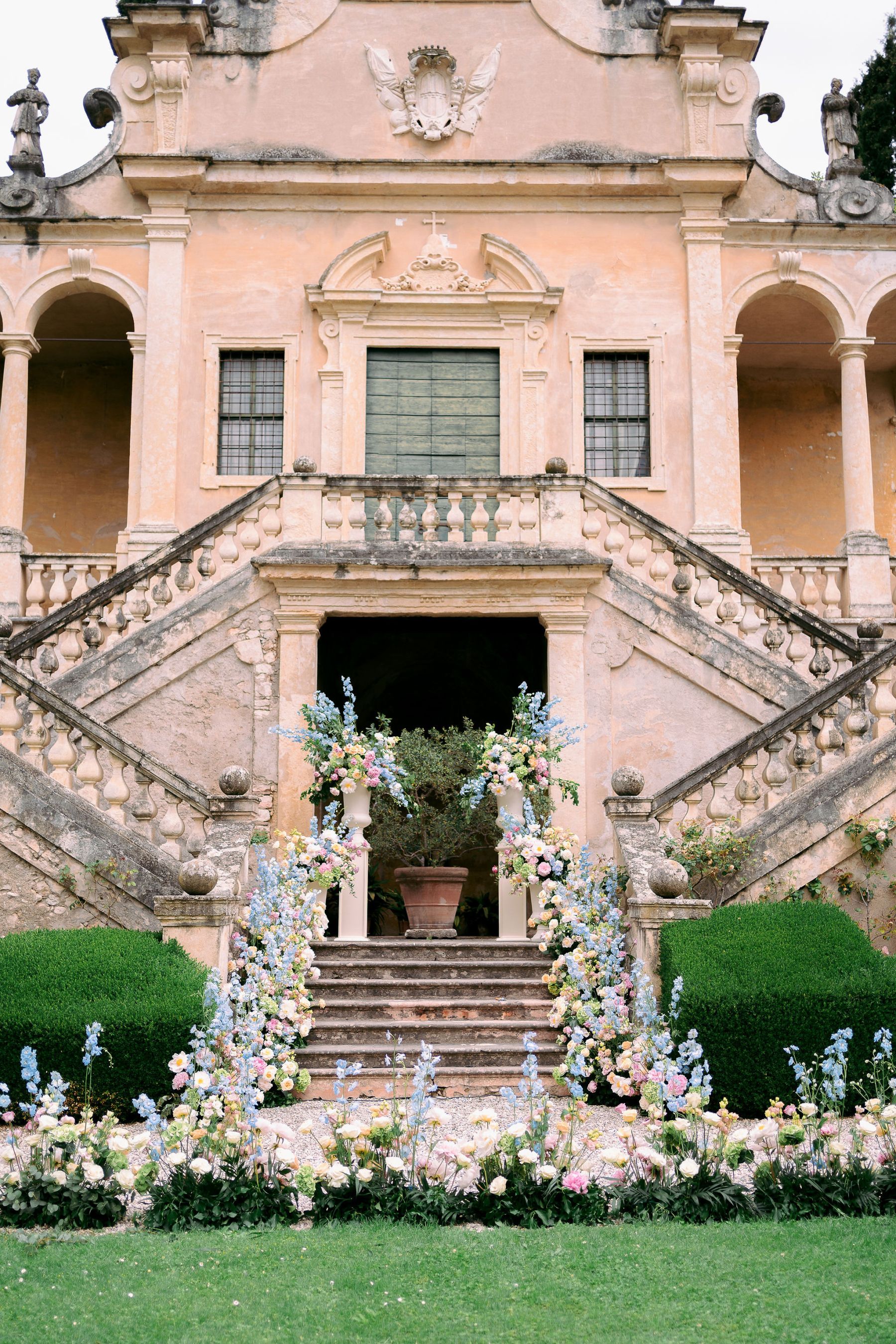 A Modern Fairytale in Verona: Susan &amp; Asem's Elegant Italian Wedding at Villa Arvedi photo