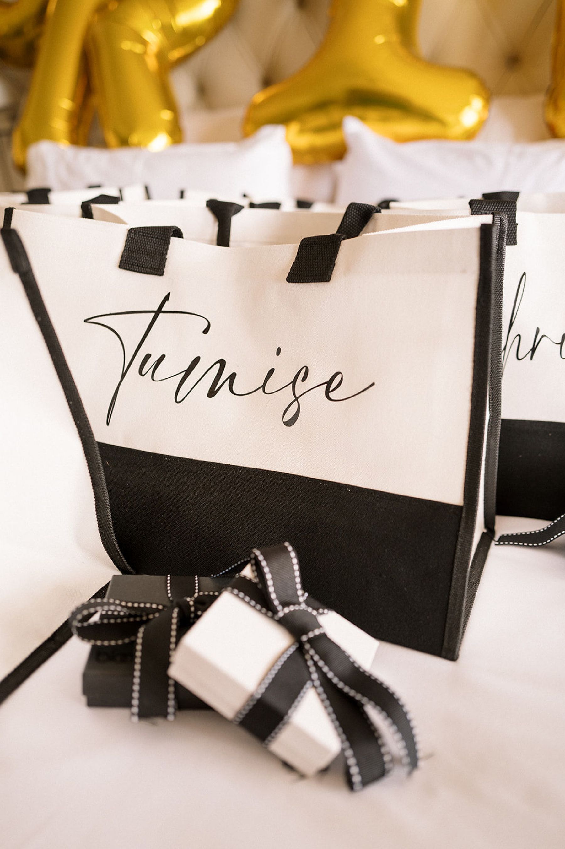 Deana &amp; Reggie: A Modern Elegant Destination Wedding at Sunset Monalisa photo