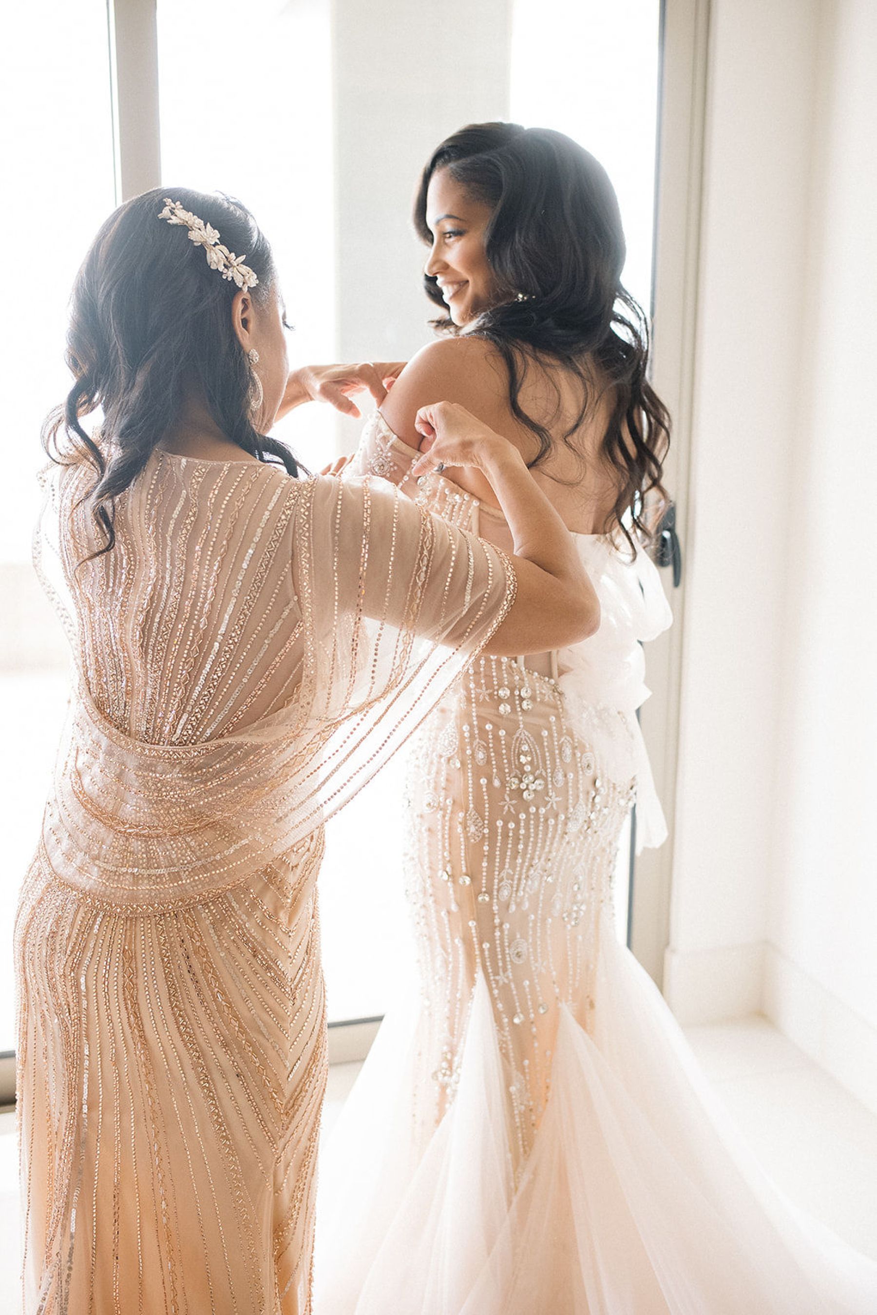 Deana &amp; Reggie: A Modern Elegant Destination Wedding at Sunset Monalisa photo