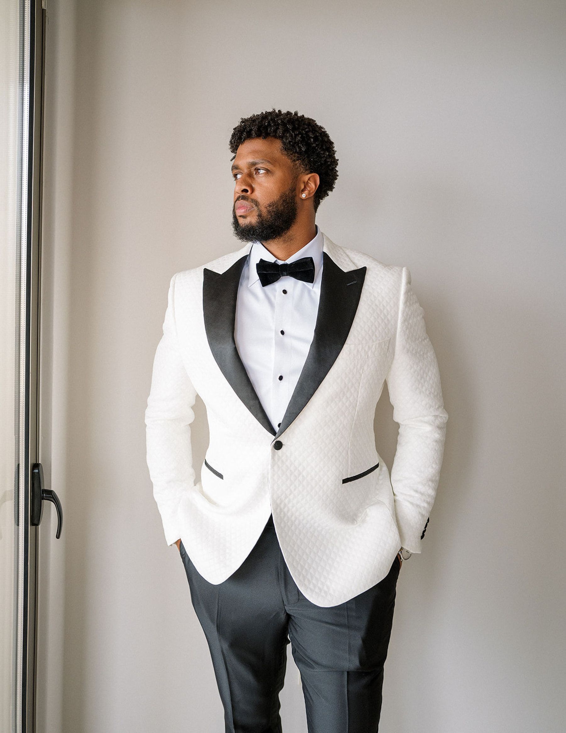 Deana &amp; Reggie: A Modern Elegant Destination Wedding at Sunset Monalisa photo