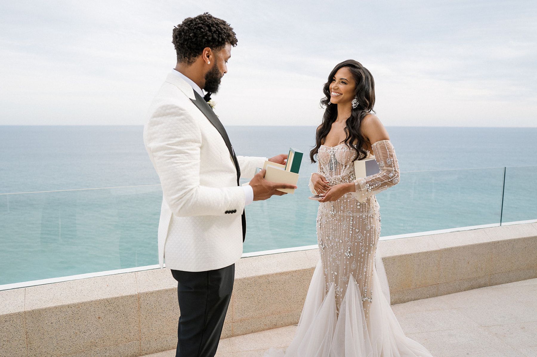 Deana &amp; Reggie: A Modern Elegant Destination Wedding at Sunset Monalisa photo