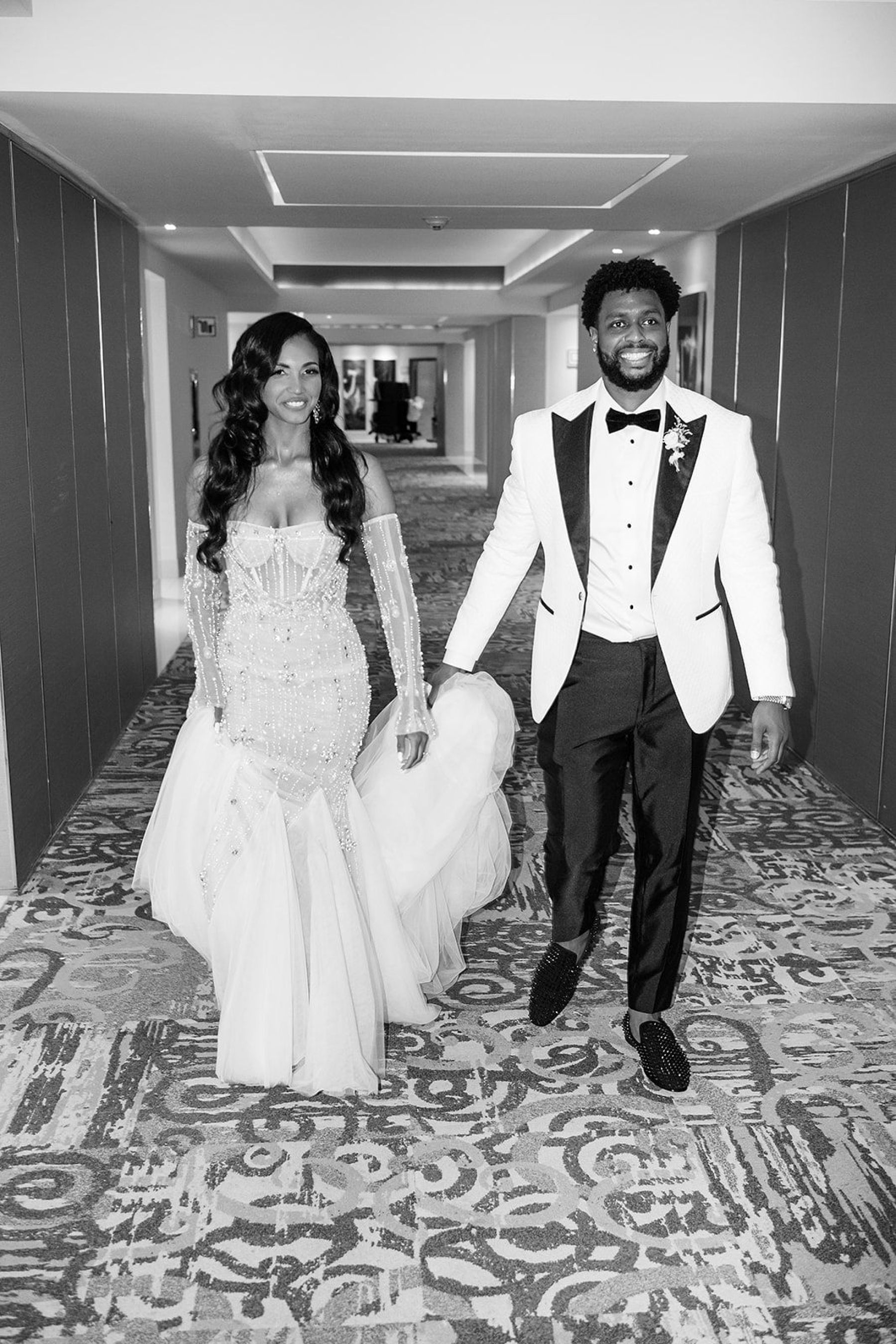 Deana &amp; Reggie: A Modern Elegant Destination Wedding at Sunset Monalisa photo