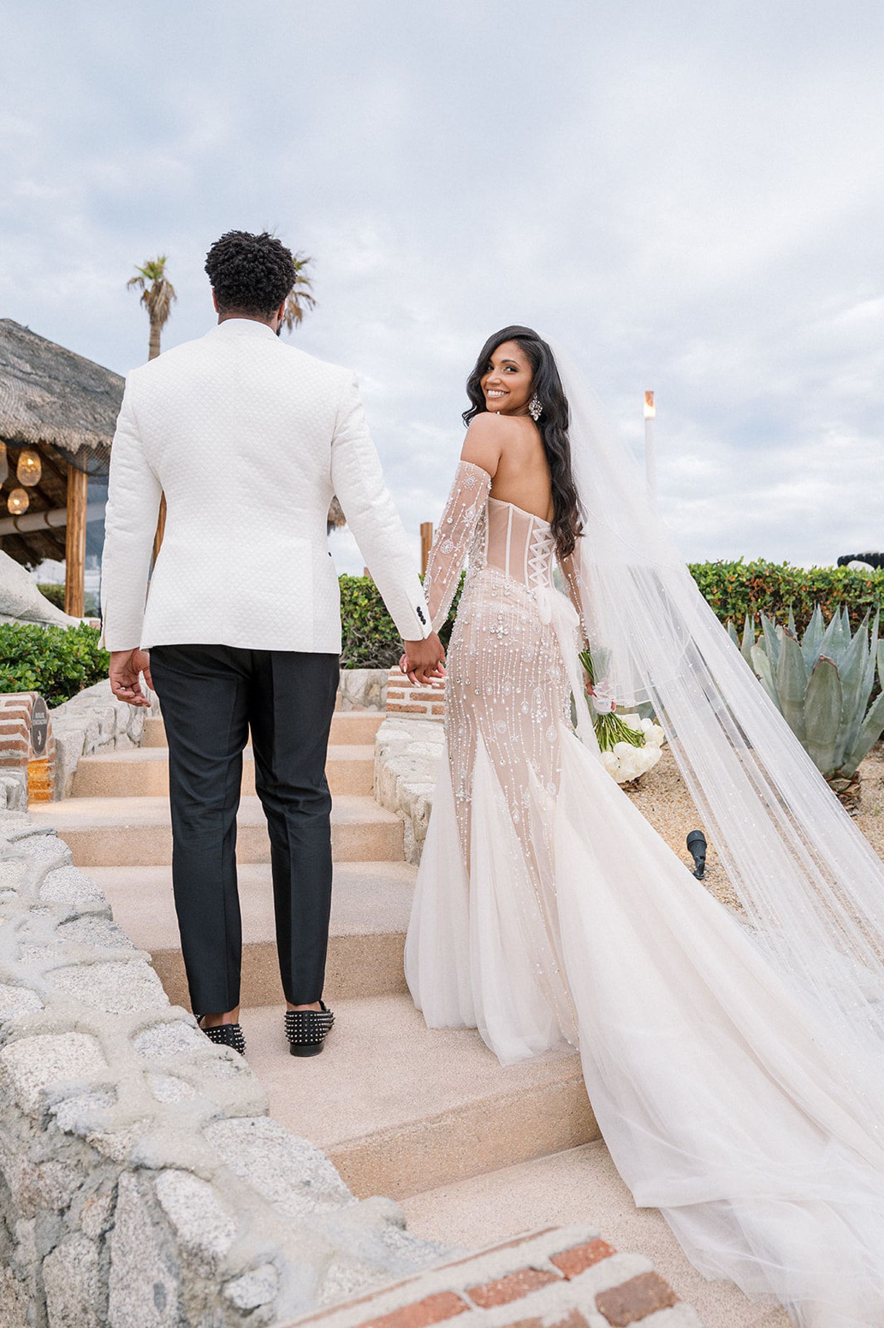 Deana &amp; Reggie: A Modern Elegant Destination Wedding at Sunset Monalisa photo