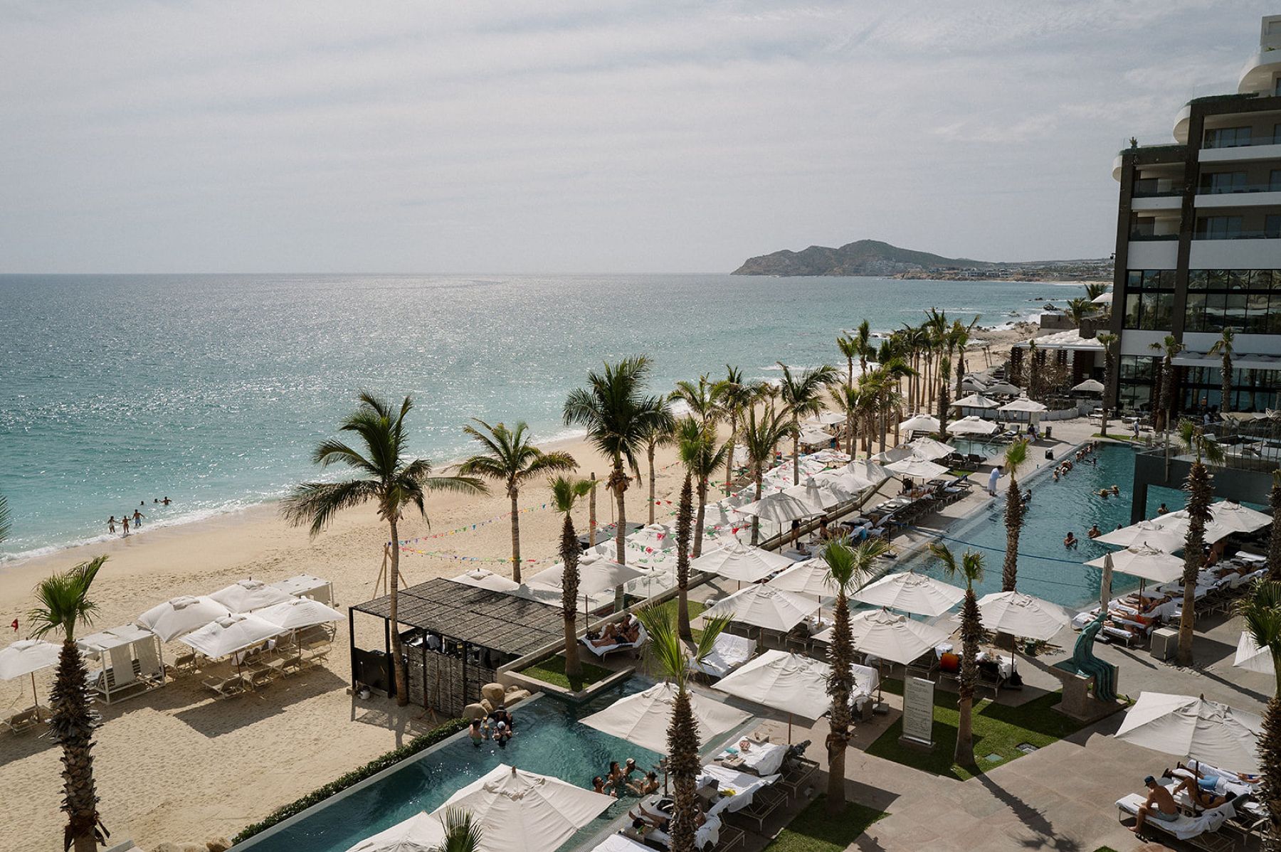 Deana &amp; Reggie: A Modern Elegant Destination Wedding at Sunset Monalisa photo