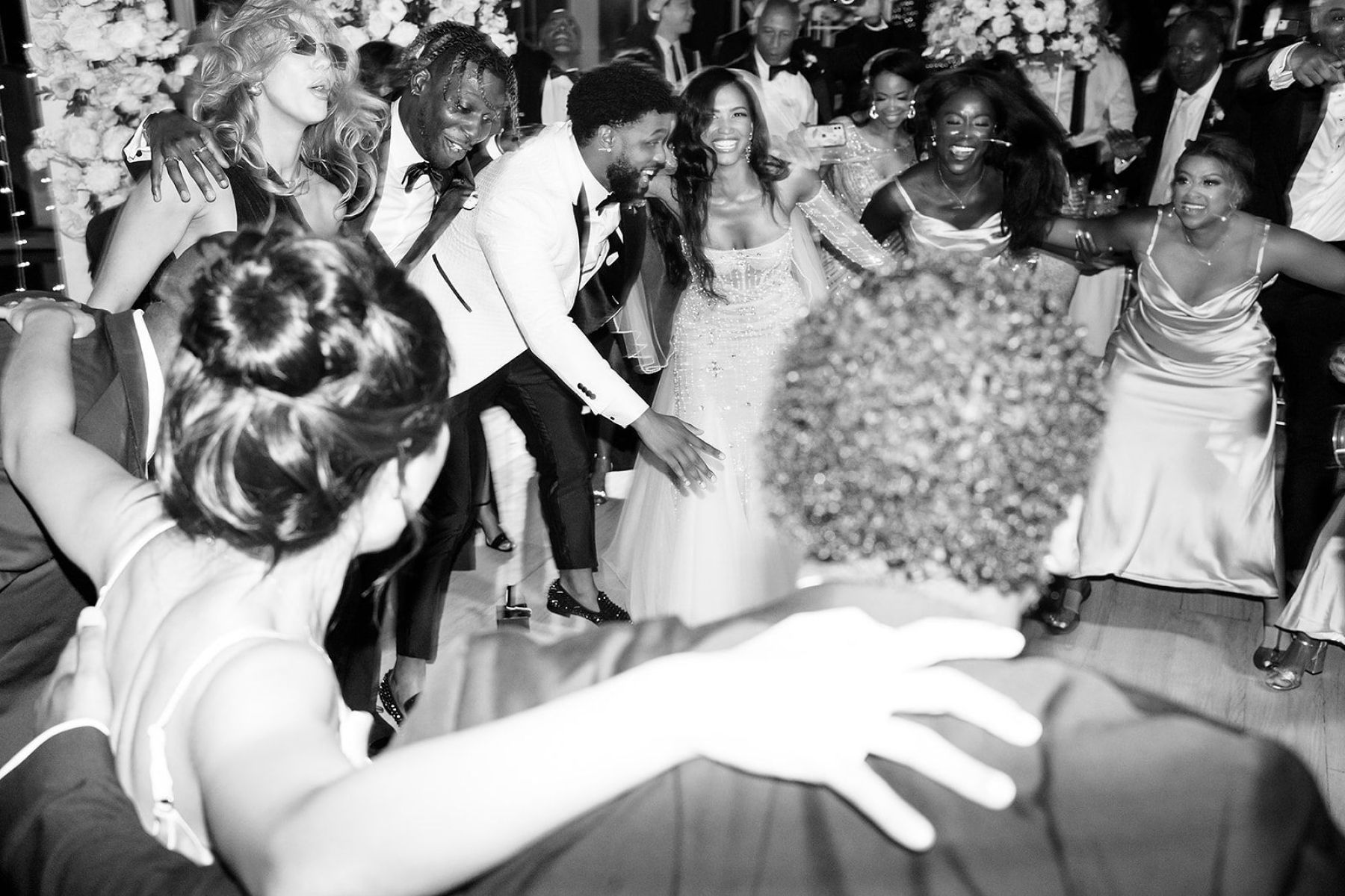 Deana &amp; Reggie: A Modern Elegant Destination Wedding at Sunset Monalisa photo