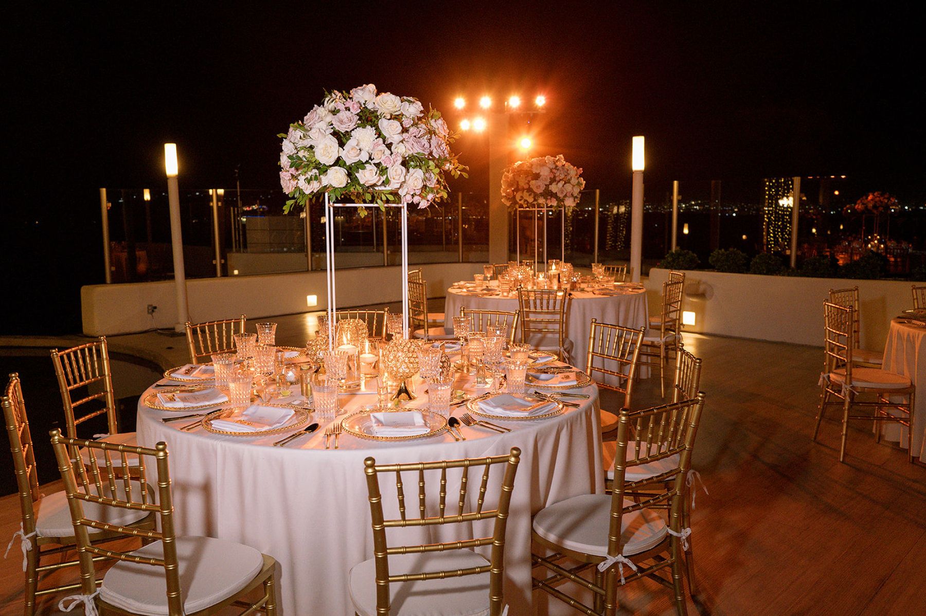 Deana &amp; Reggie: A Modern Elegant Destination Wedding at Sunset Monalisa photo