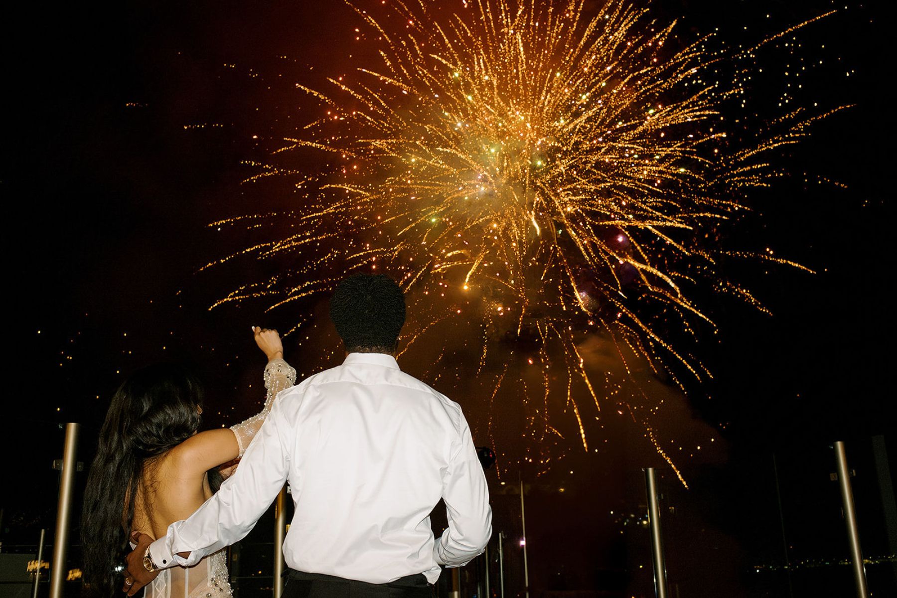 Deana &amp; Reggie: A Modern Elegant Destination Wedding at Sunset Monalisa photo