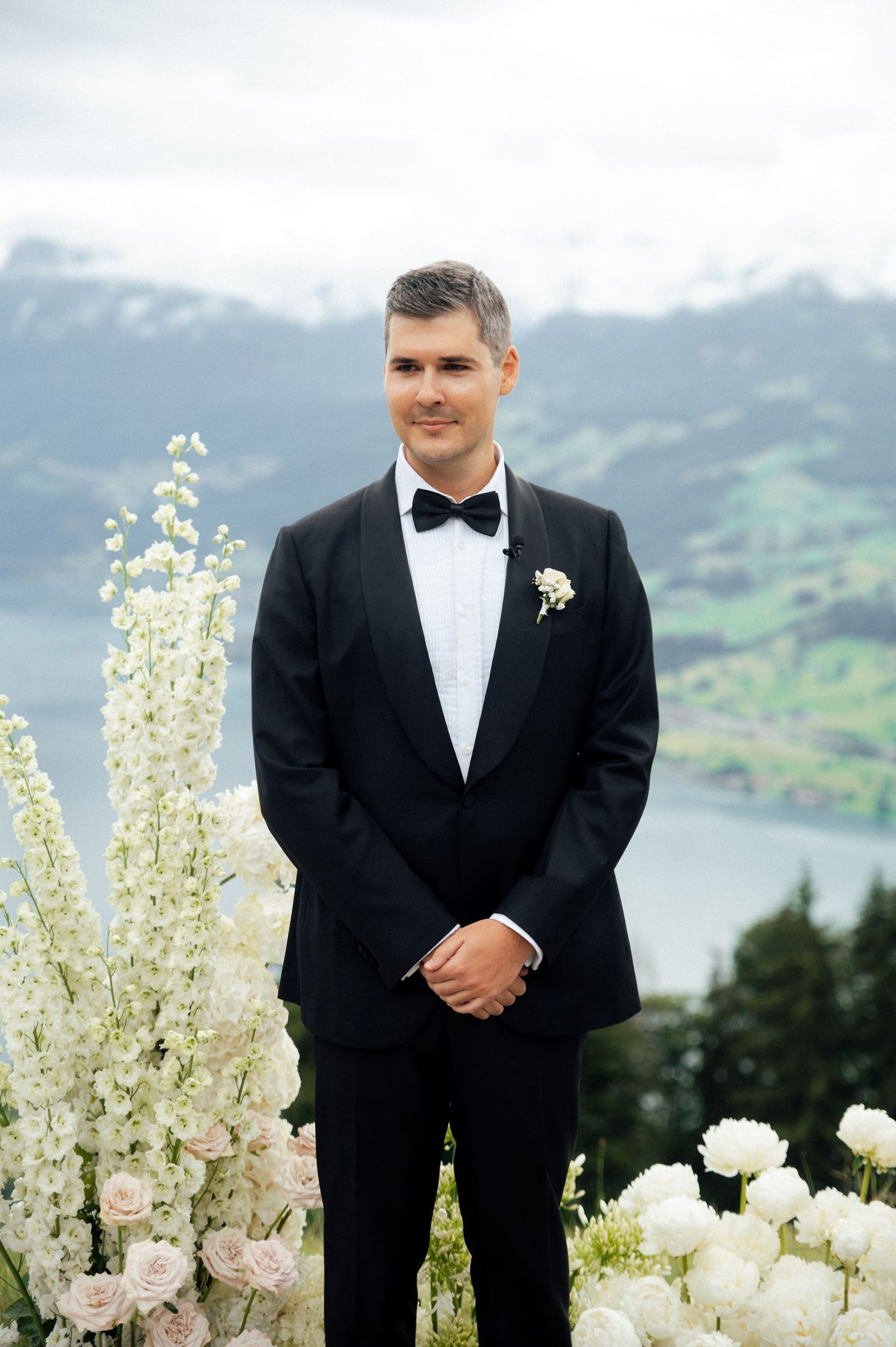 A Romantic Swiss Mountain Celebration: Alina &amp; Alex's Elegant Wedding at Villa Honegg photo
