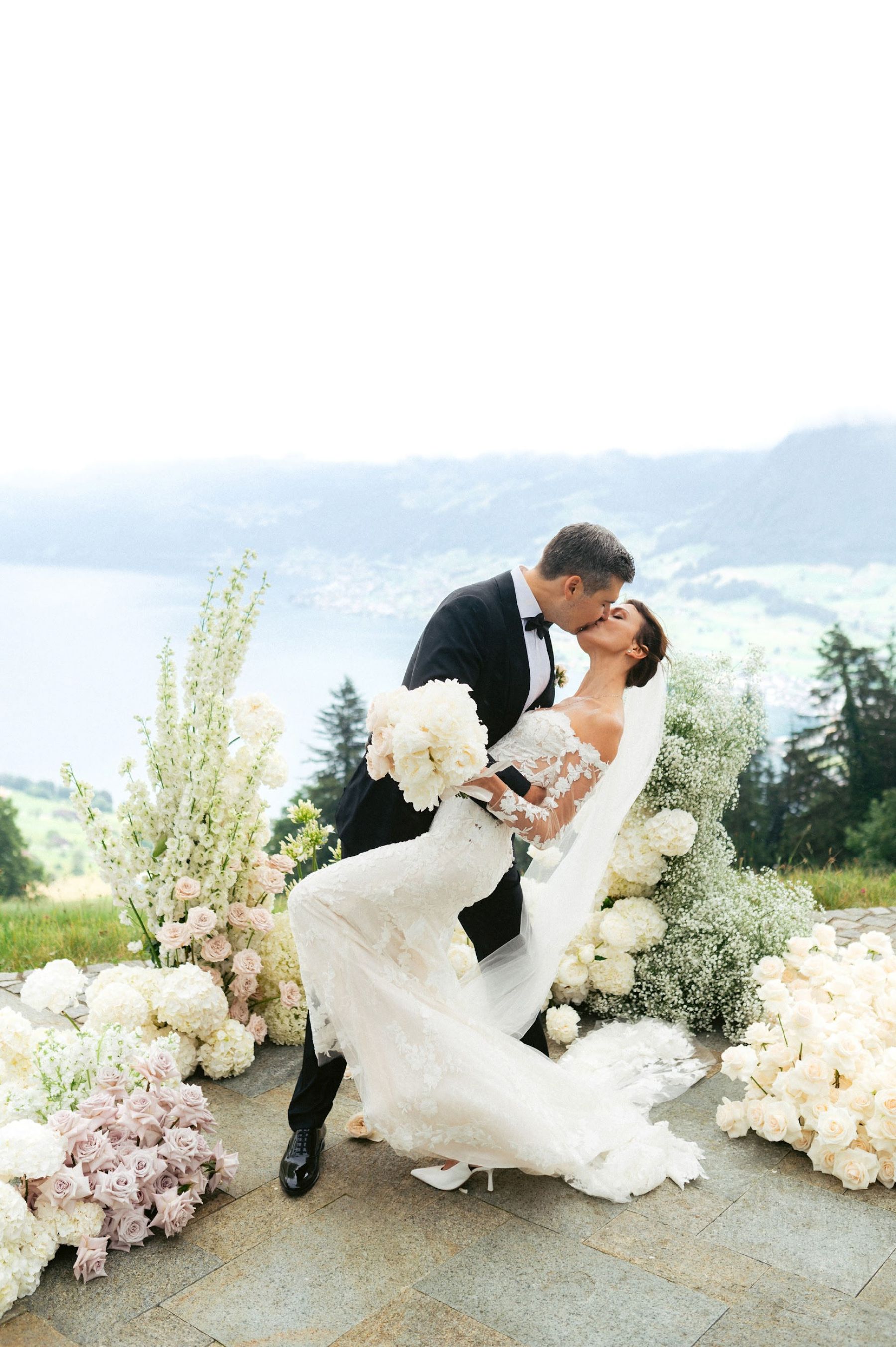 A Romantic Swiss Mountain Celebration: Alina &amp; Alex's Elegant Wedding at Villa Honegg photo
