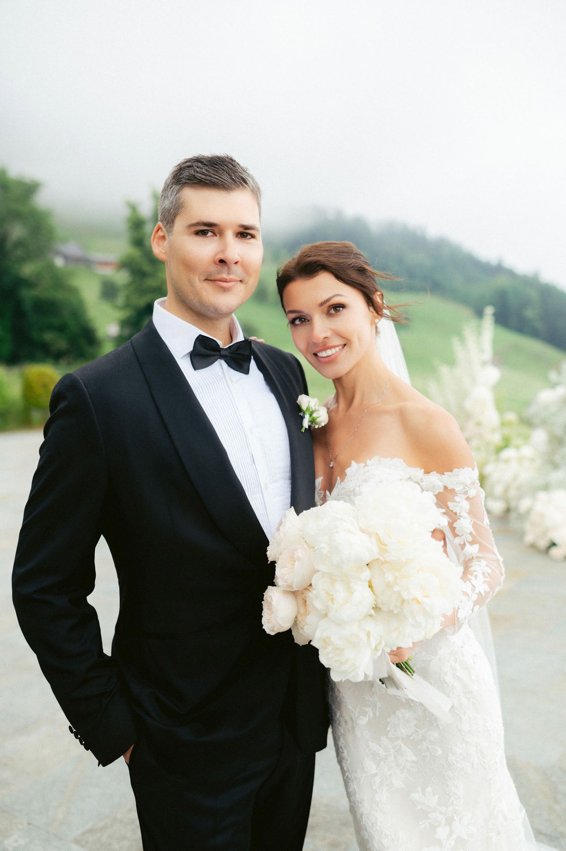 A Romantic Swiss Mountain Celebration: Alina &amp; Alex's Elegant Wedding at Villa Honegg photo