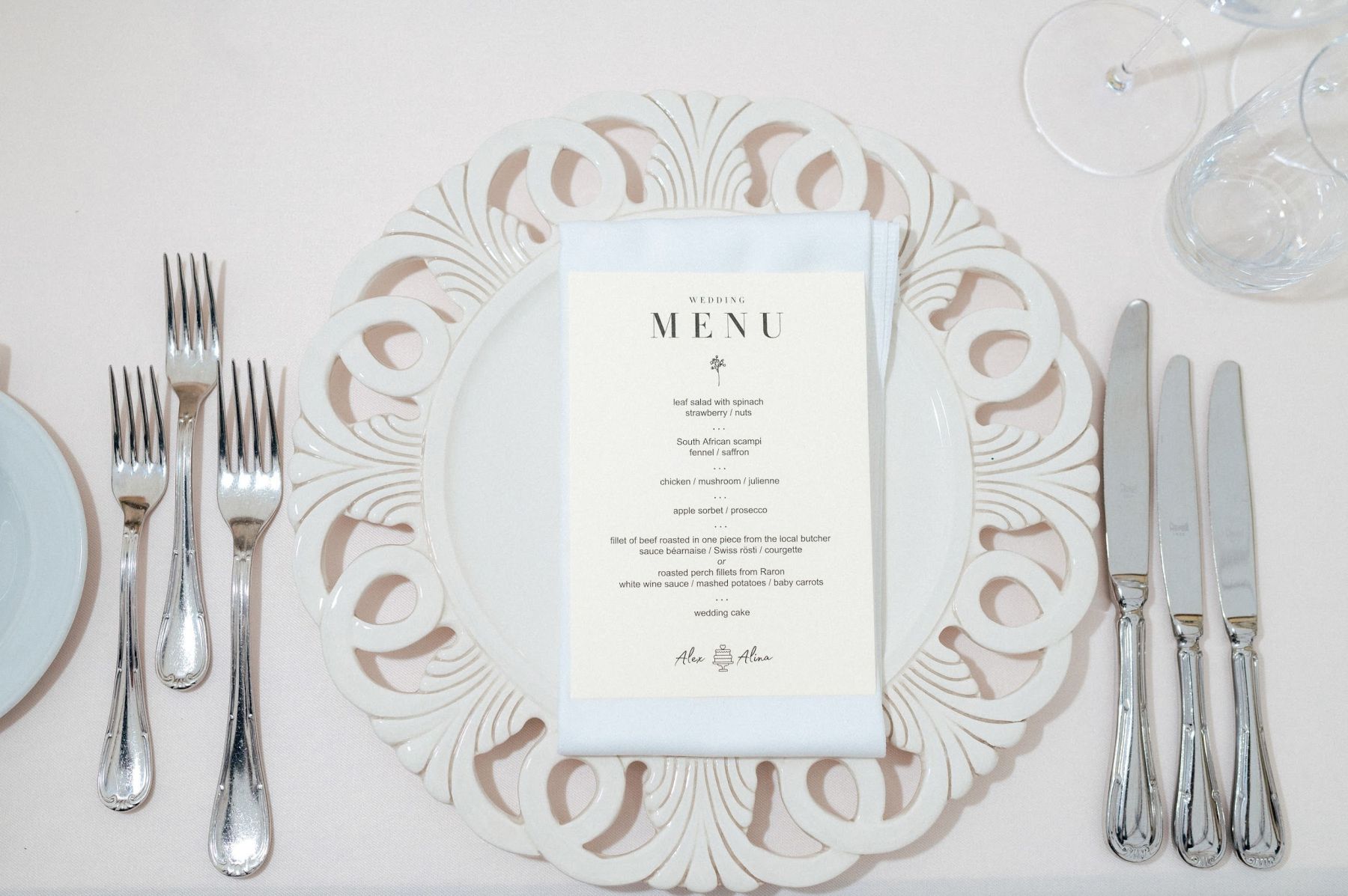 A Romantic Swiss Mountain Celebration: Alina &amp; Alex's Elegant Wedding at Villa Honegg photo