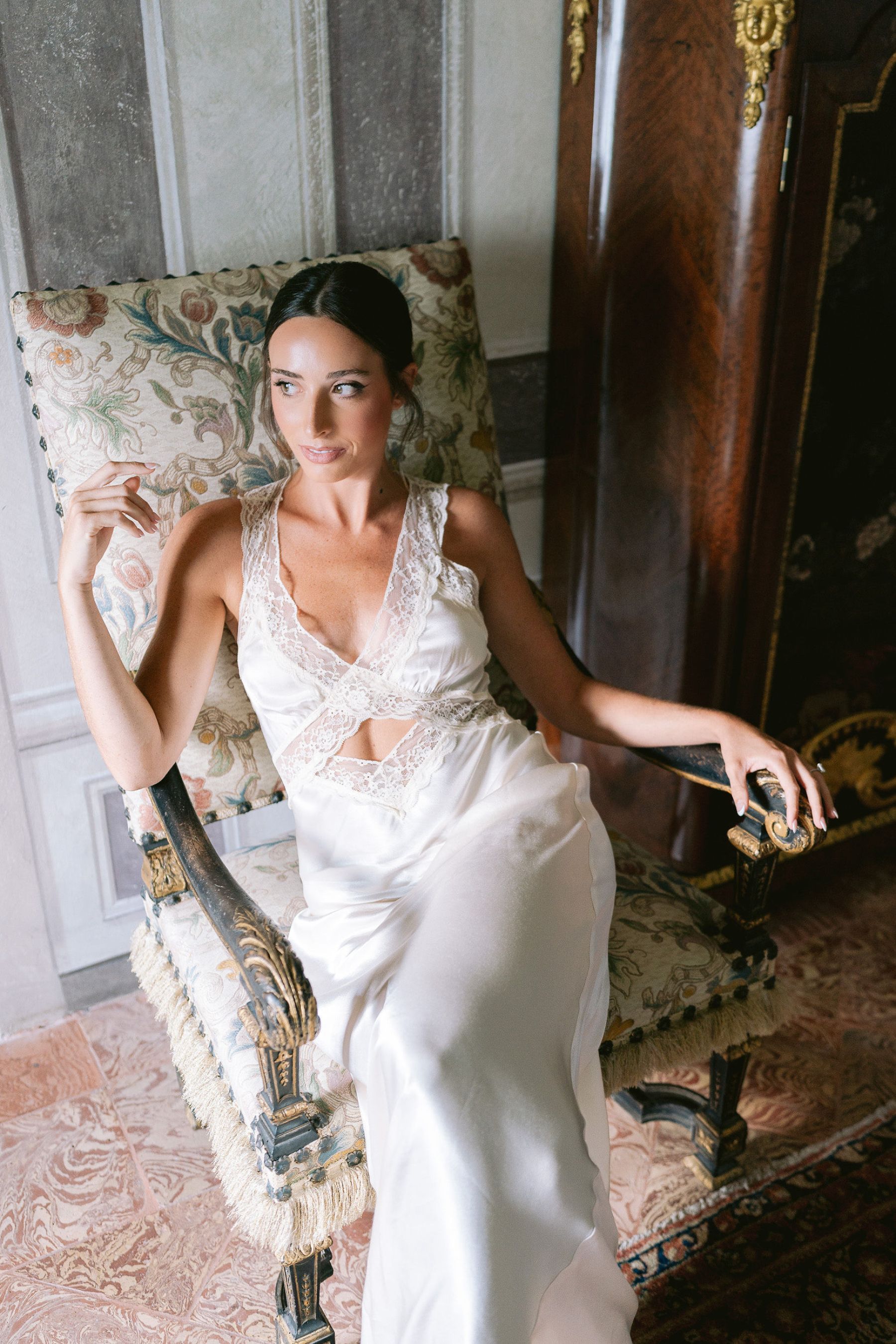 Romance in Lake Como: Liz and Kraeton’s Stunning Wedding at Villa Balbiano photo