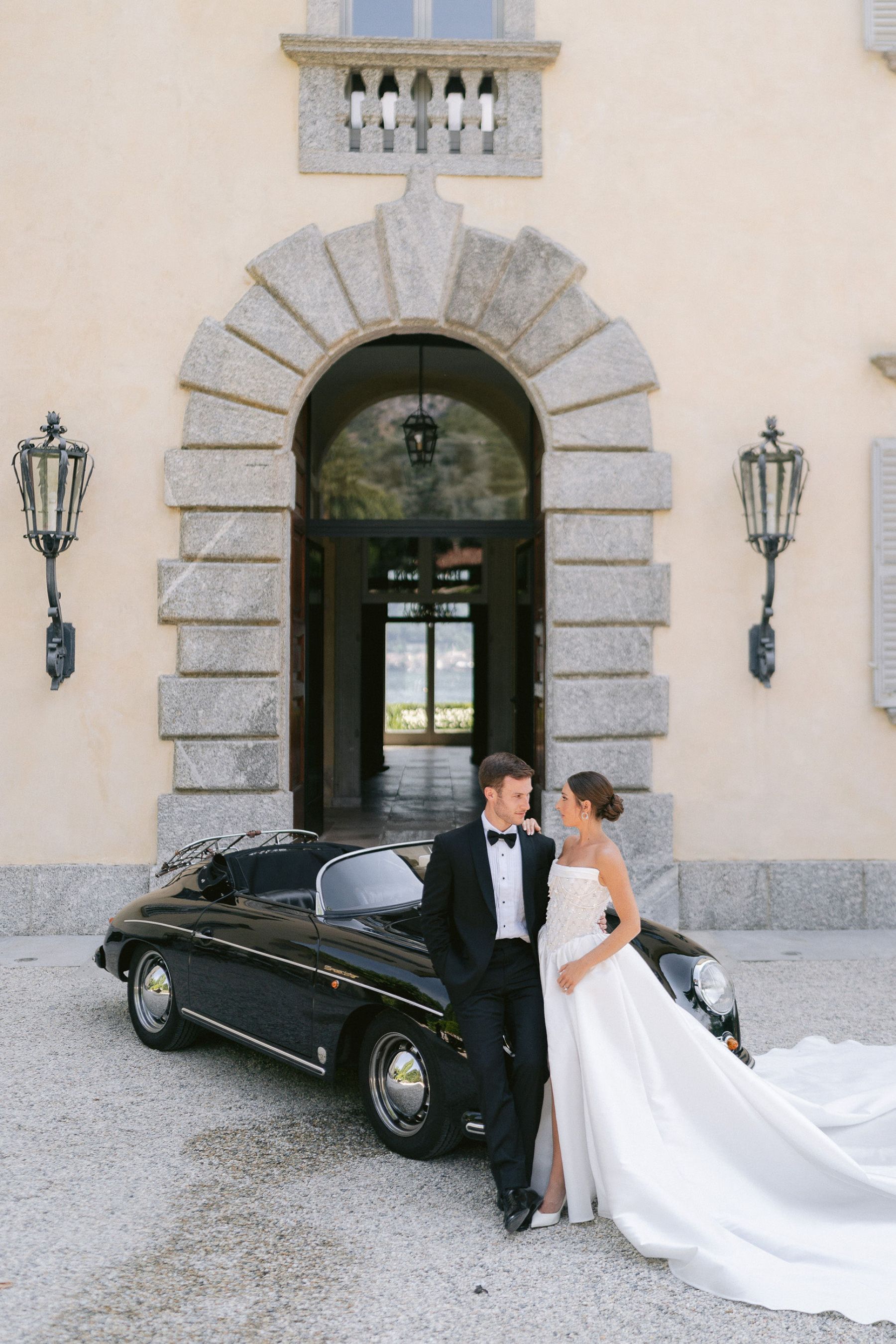Romance in Lake Como: Liz and Kraeton’s Stunning Wedding at Villa Balbiano photo