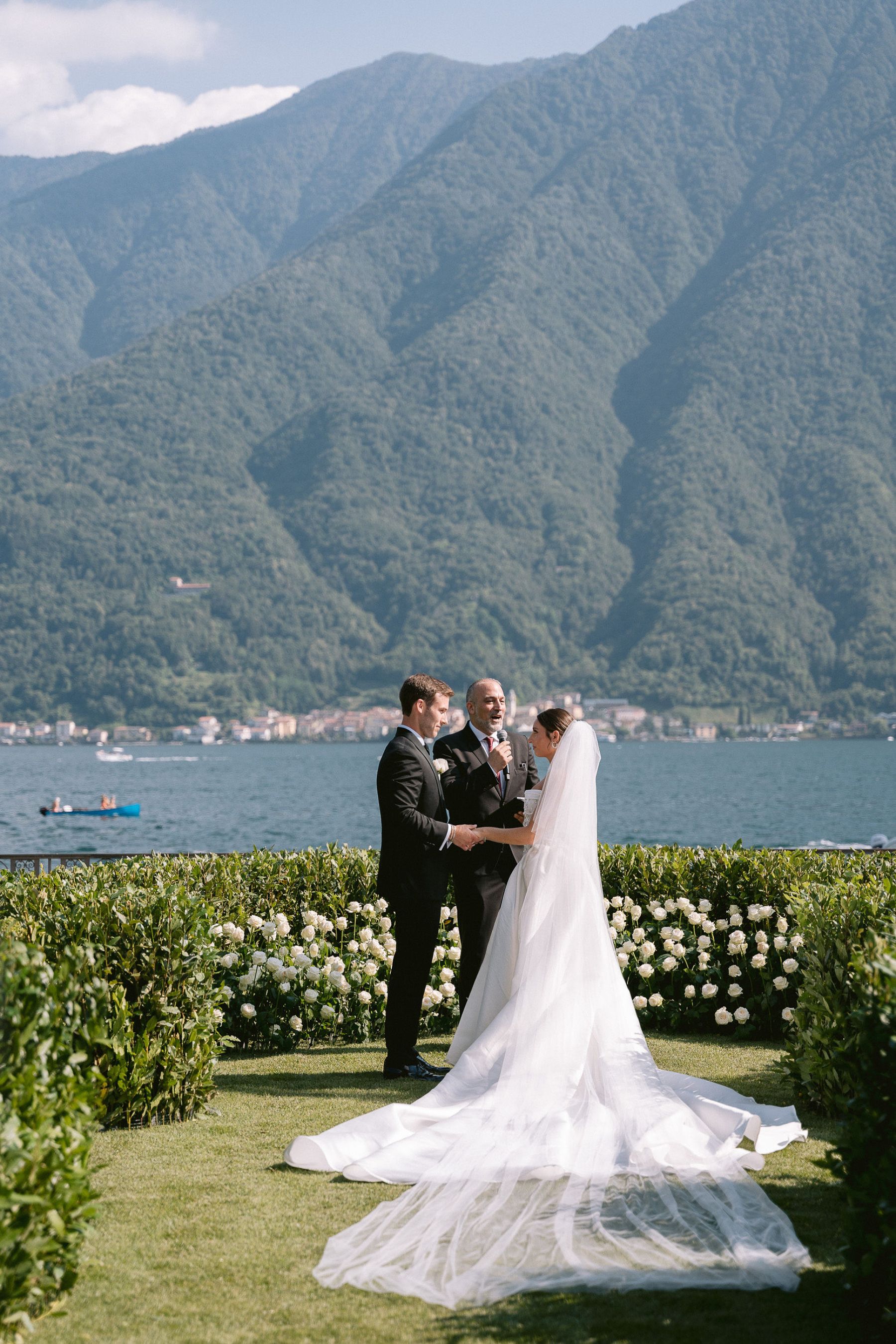 Romance in Lake Como: Liz and Kraeton’s Stunning Wedding at Villa Balbiano photo