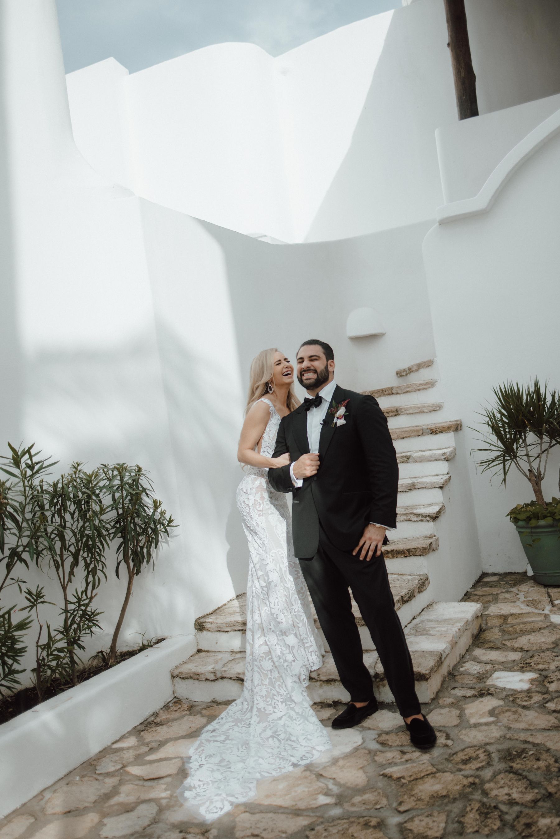 Crystal &amp; Anthony's Luxe Jungle Wedding at Maroma, A Belmond Hotel photo