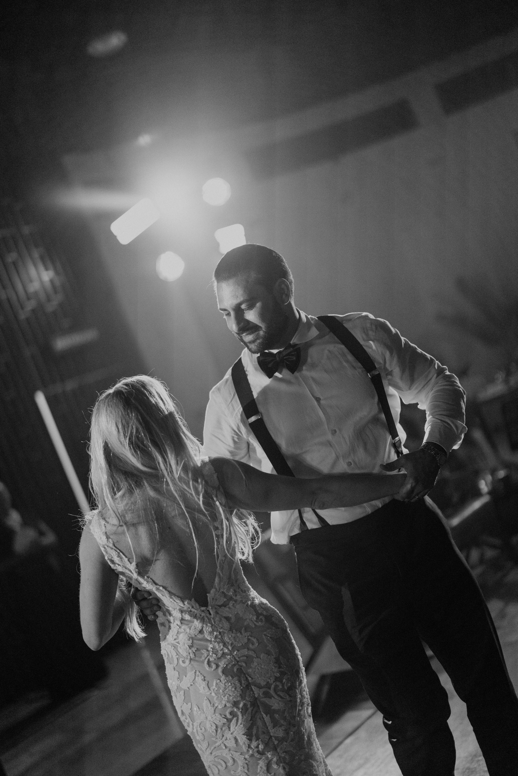 Crystal &amp; Anthony's Luxe Jungle Wedding at Maroma, A Belmond Hotel photo