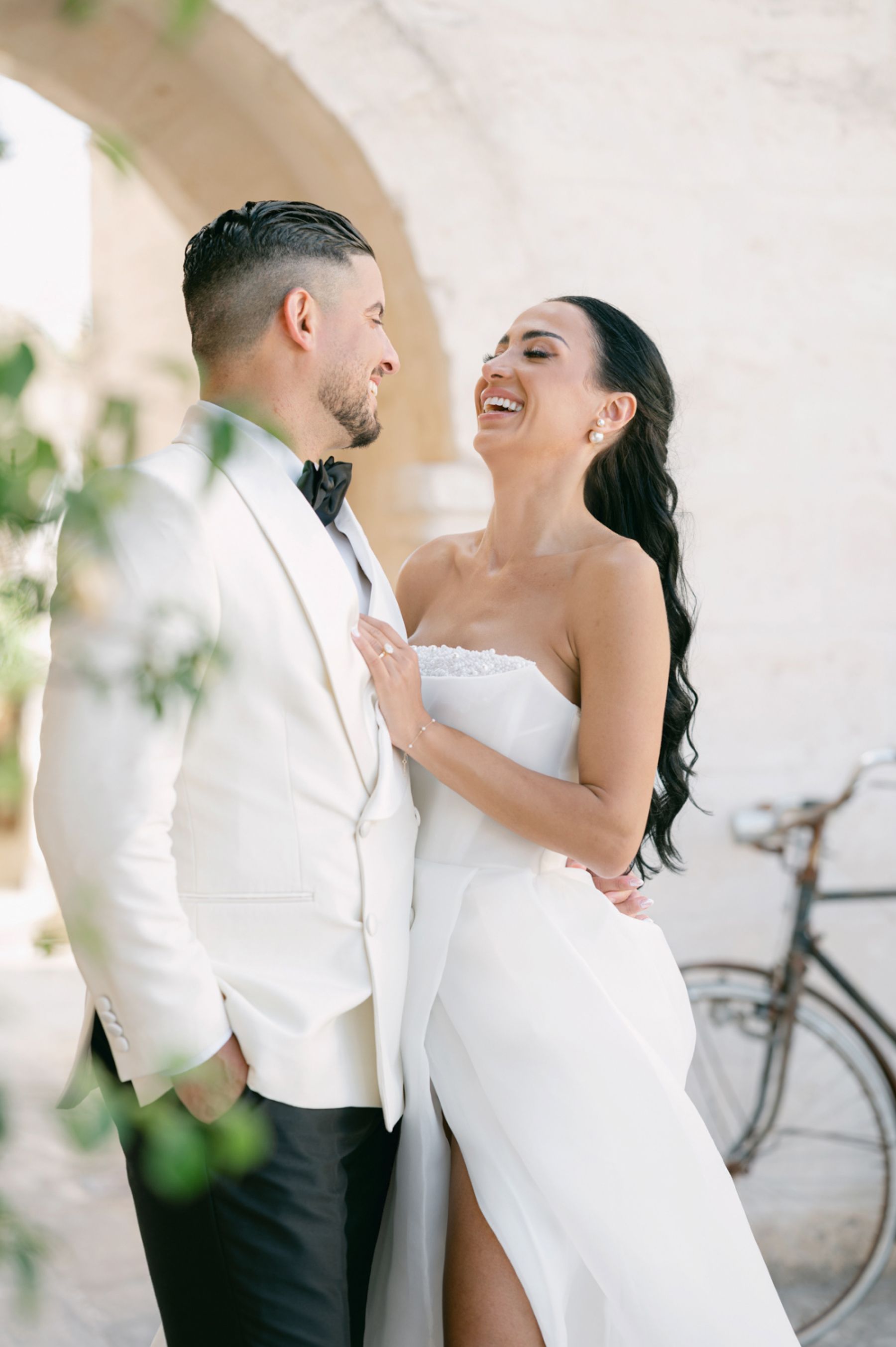 Dancing the Night Away: Inside Hana and Adonis' Magical Wedding in Pettolecchia Collection photo