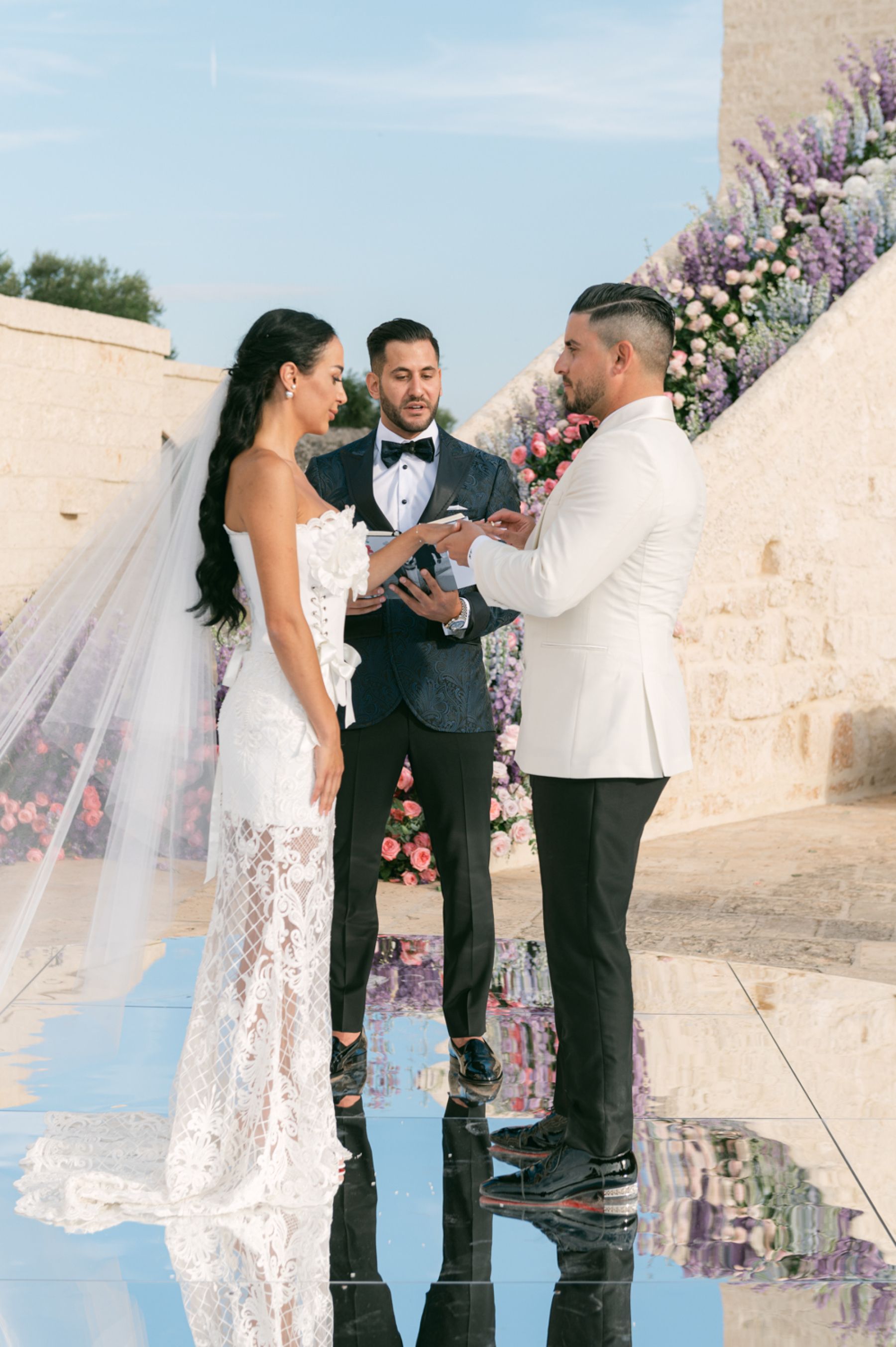 Dancing the Night Away: Inside Hana and Adonis' Magical Wedding in Pettolecchia Collection photo