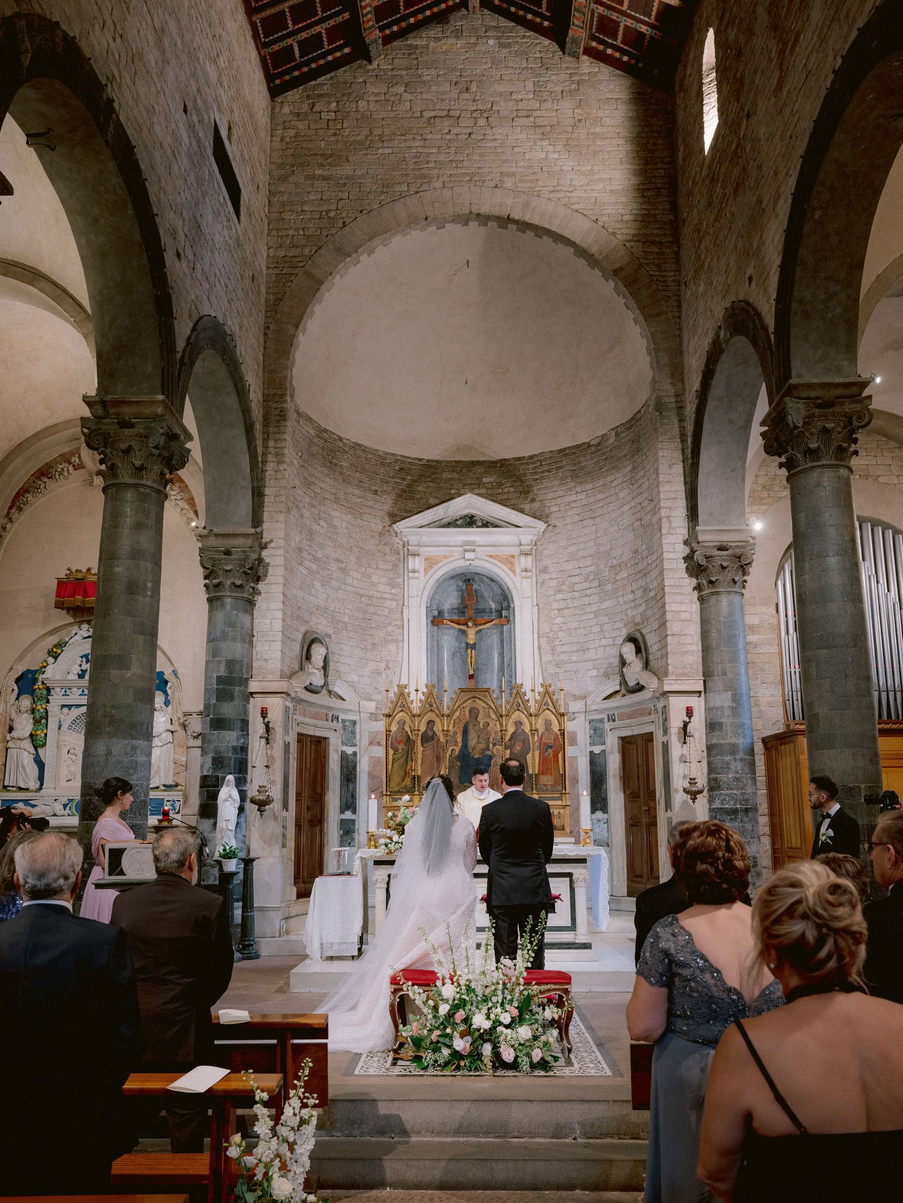 From Florence with Love: Vittoria &amp; David’s Enchanting Wedding at Villa Cora photo