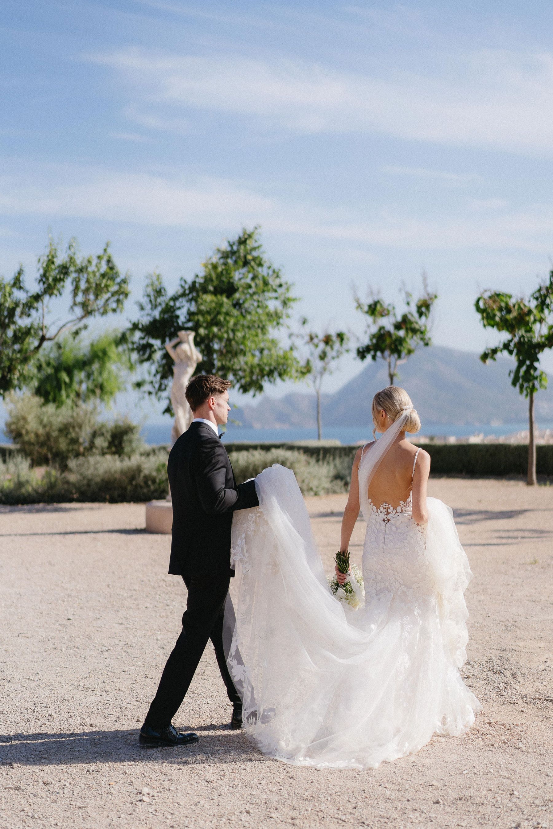 A Contemporary Spanish Romance: Alexandra &amp; Duncan's Elegant Wedding at Finca Marques de Montemolar photo