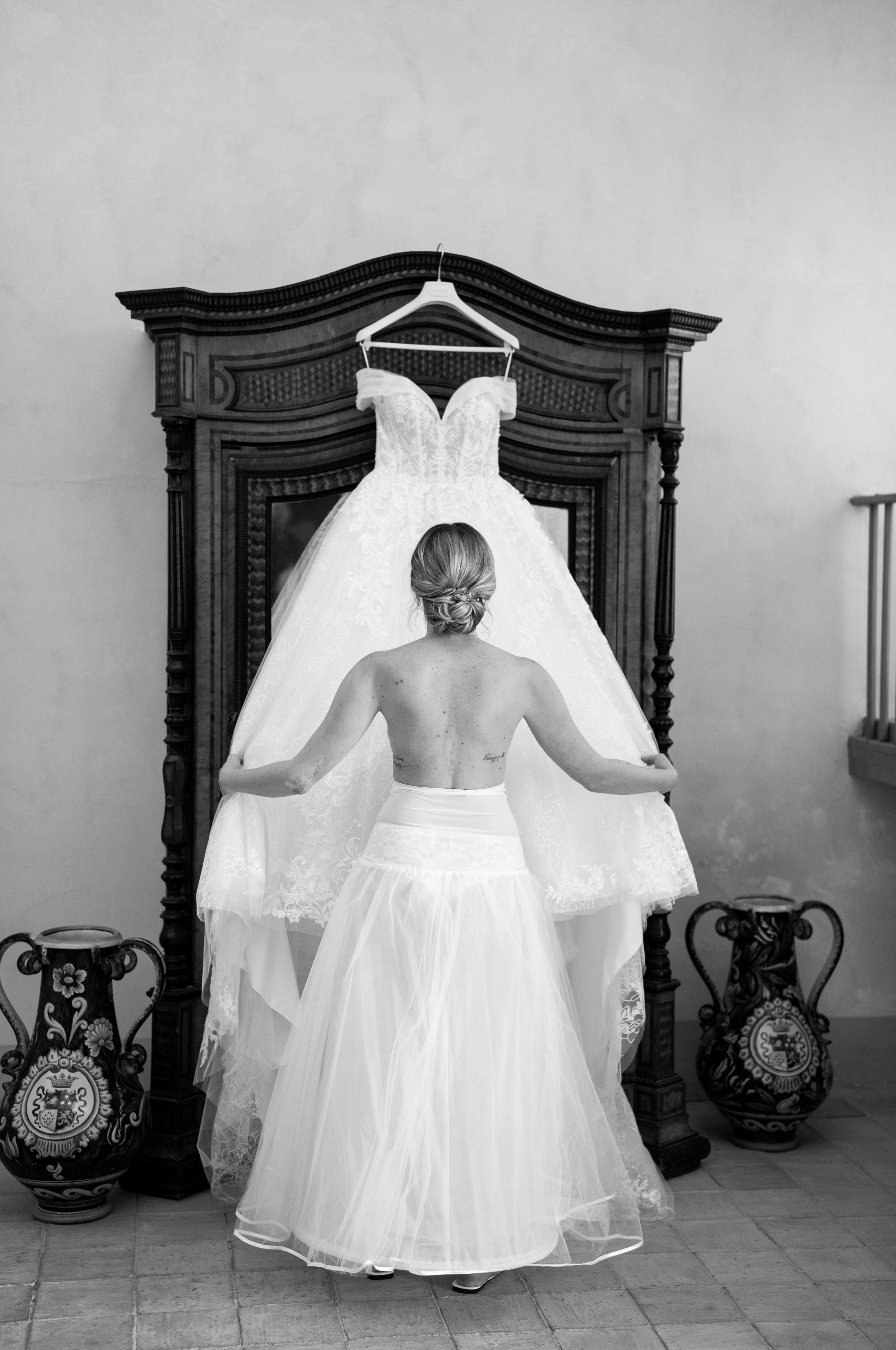 A Sunset Love Story: Andrea and Silvia's Enchanting Wedding at Marzamemi Old Tuna Fishery photo