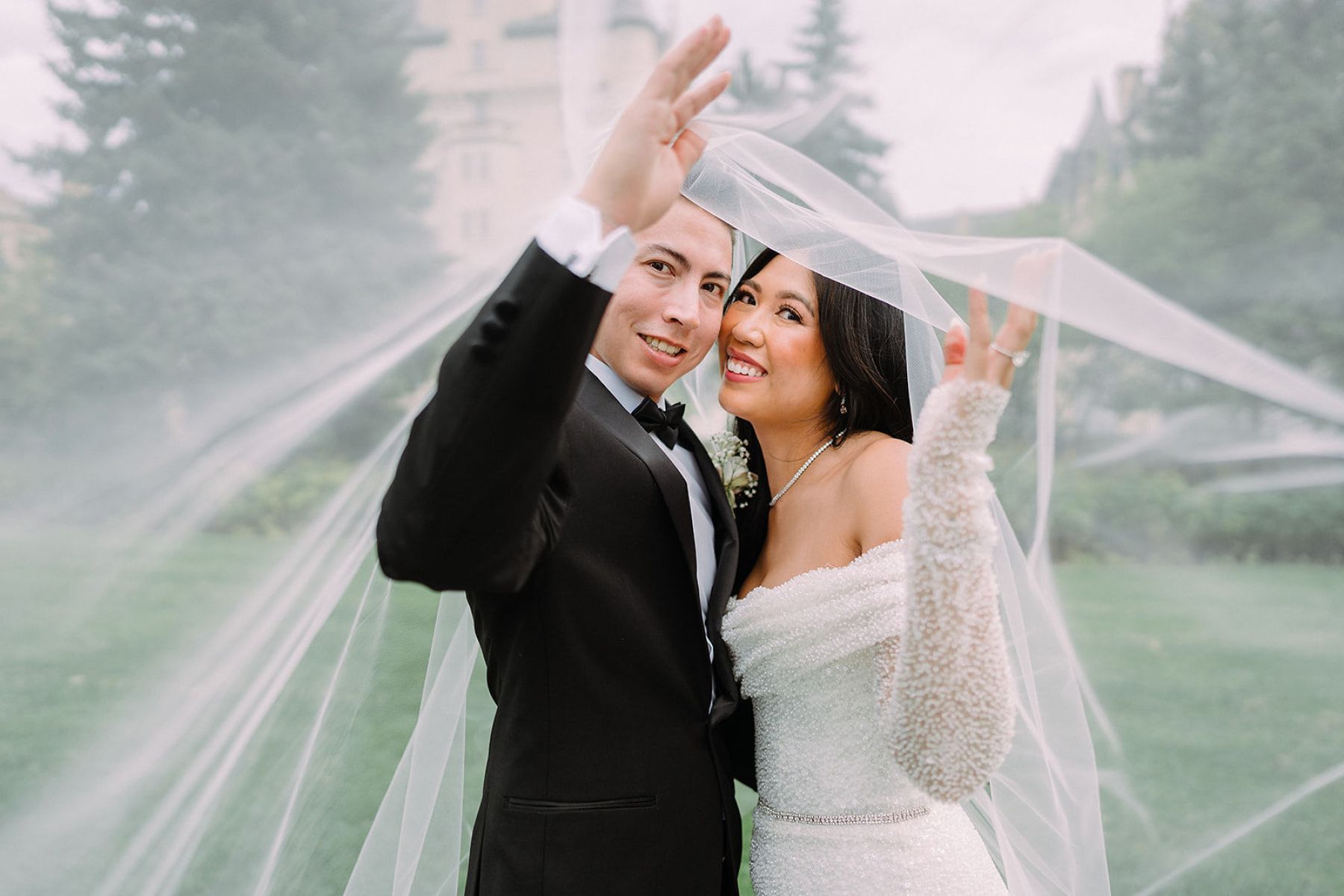 Timeless Romance: Sean and Hoang-Nghi’s Elegant Wedding at Chateau Laurier photo