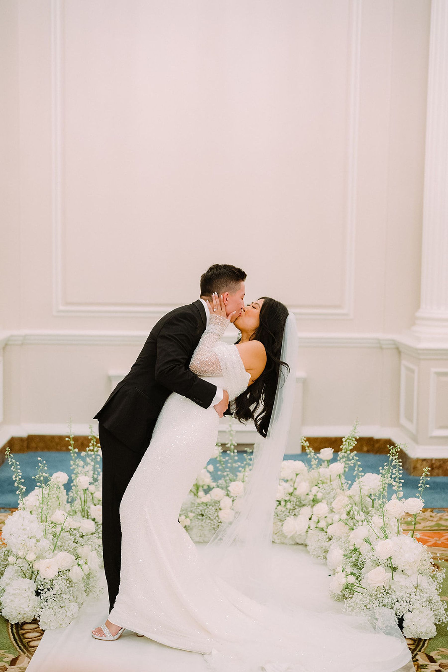 Timeless Romance: Sean and Hoang-Nghi’s Elegant Wedding at Chateau Laurier photo