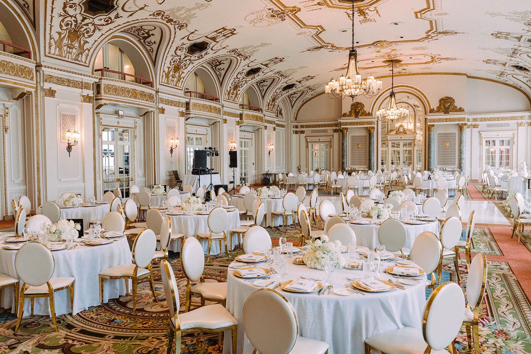 Timeless Romance: Sean and Hoang-Nghi’s Elegant Wedding at Chateau Laurier photo