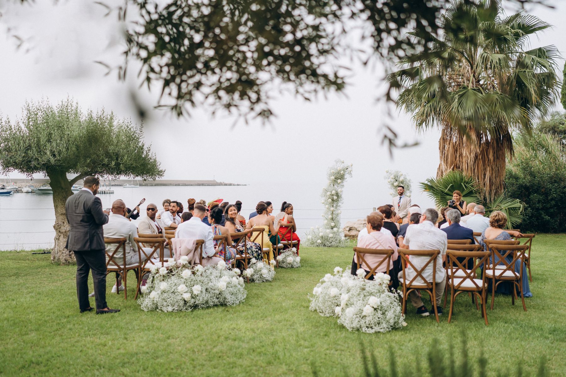 Romantic Seaside Celebration: Anna and Janny's Charming Wedding at Le Calette photo