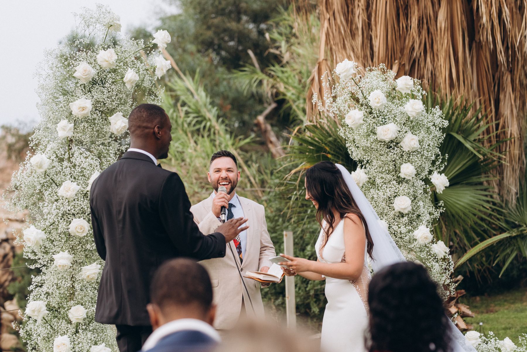 Romantic Seaside Celebration: Anna and Janny's Charming Wedding at Le Calette photo