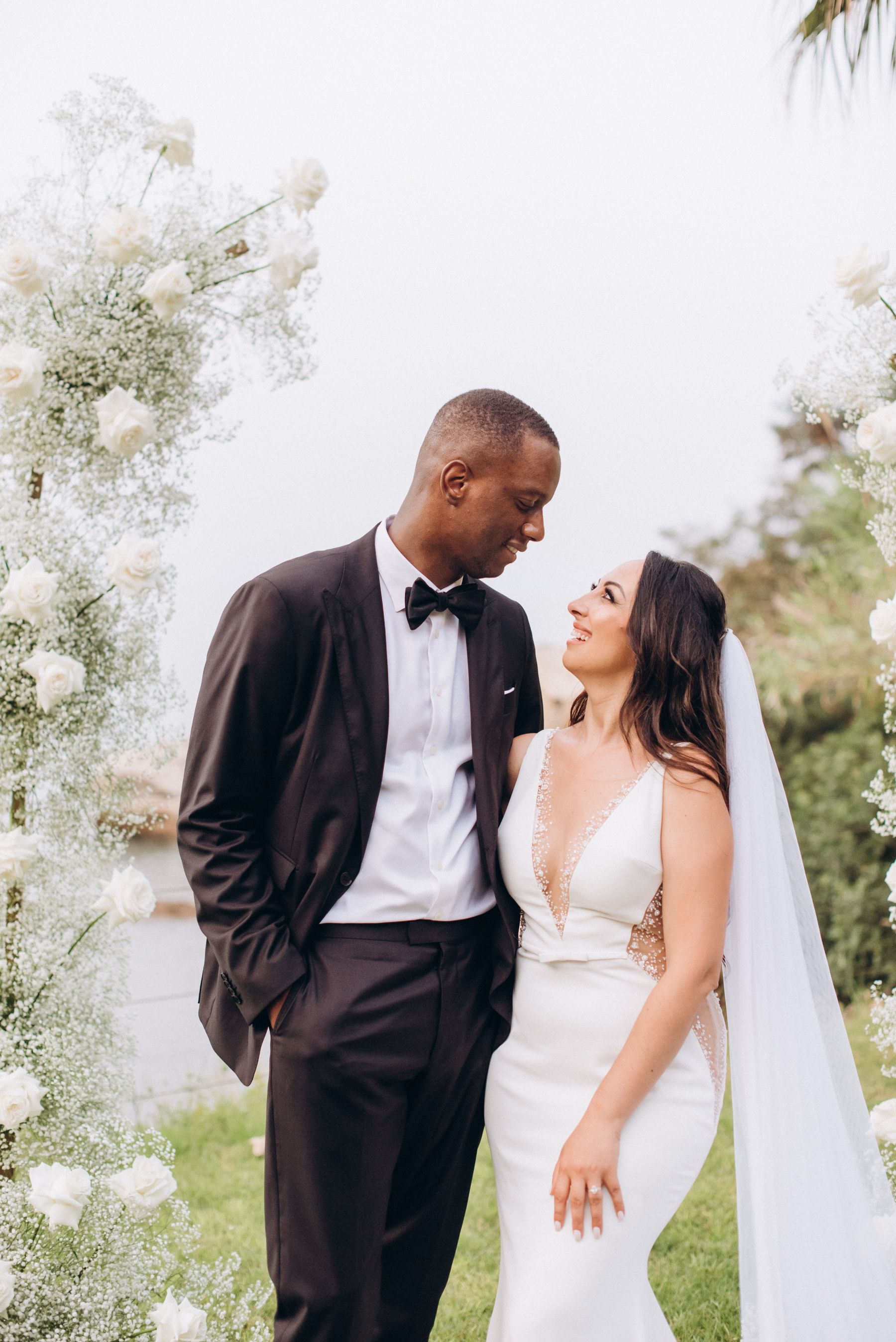 Romantic Seaside Celebration: Anna and Janny's Charming Wedding at Le Calette photo