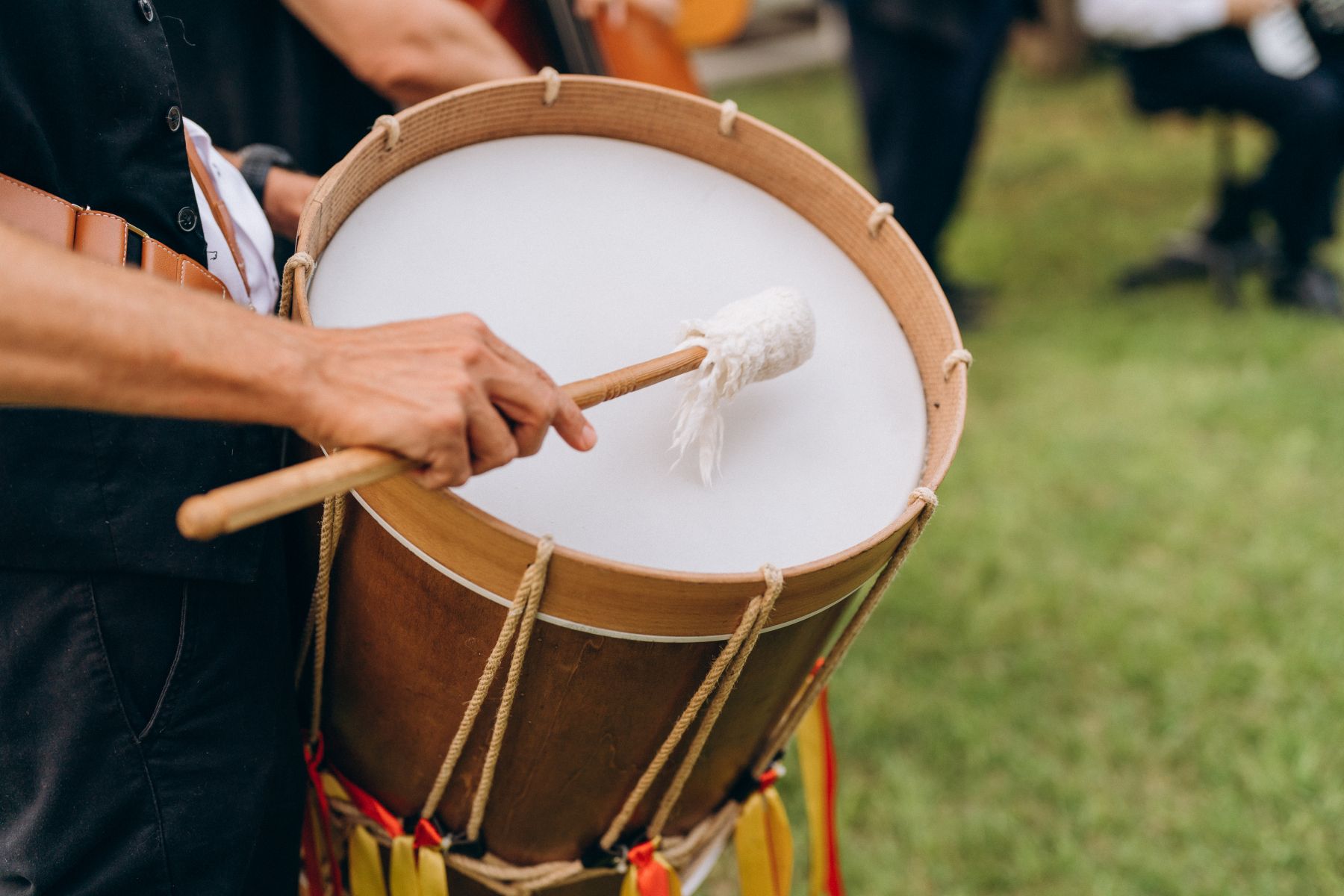 Romantic Seaside Celebration: Anna and Janny's Charming Wedding at Le Calette photo