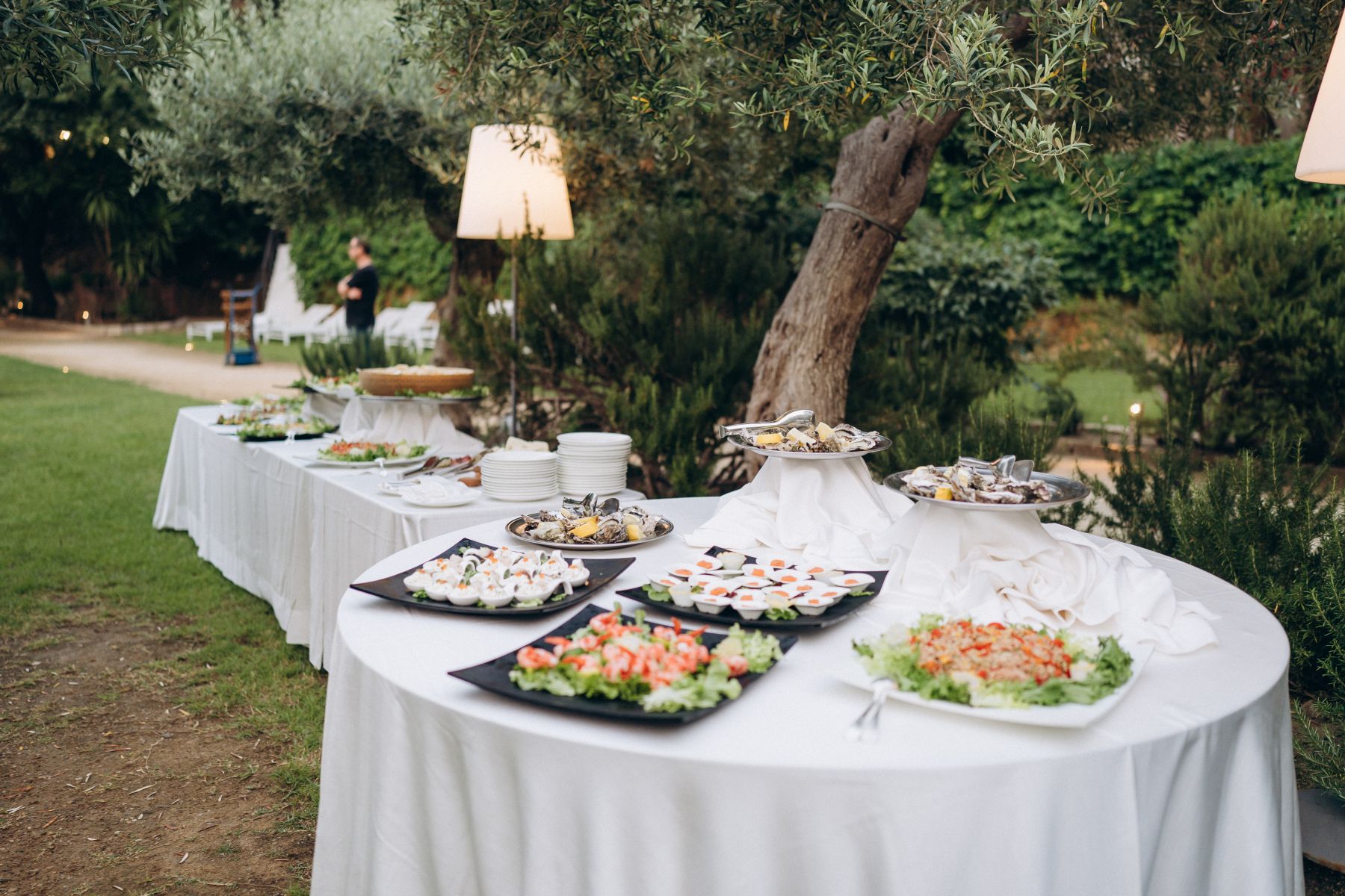 Romantic Seaside Celebration: Anna and Janny's Charming Wedding at Le Calette photo