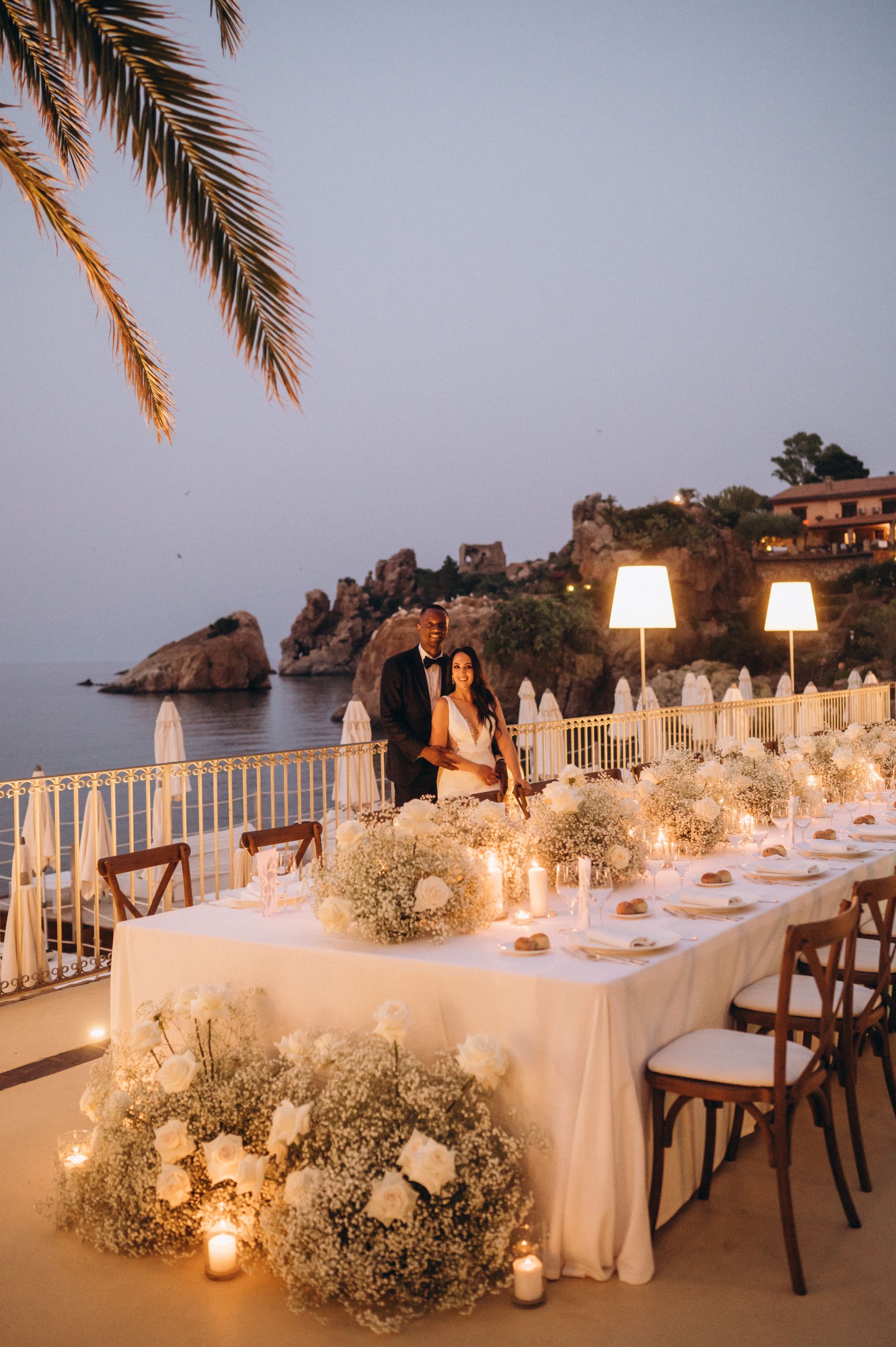 Romantic Seaside Celebration: Anna and Janny's Charming Wedding at Le Calette photo