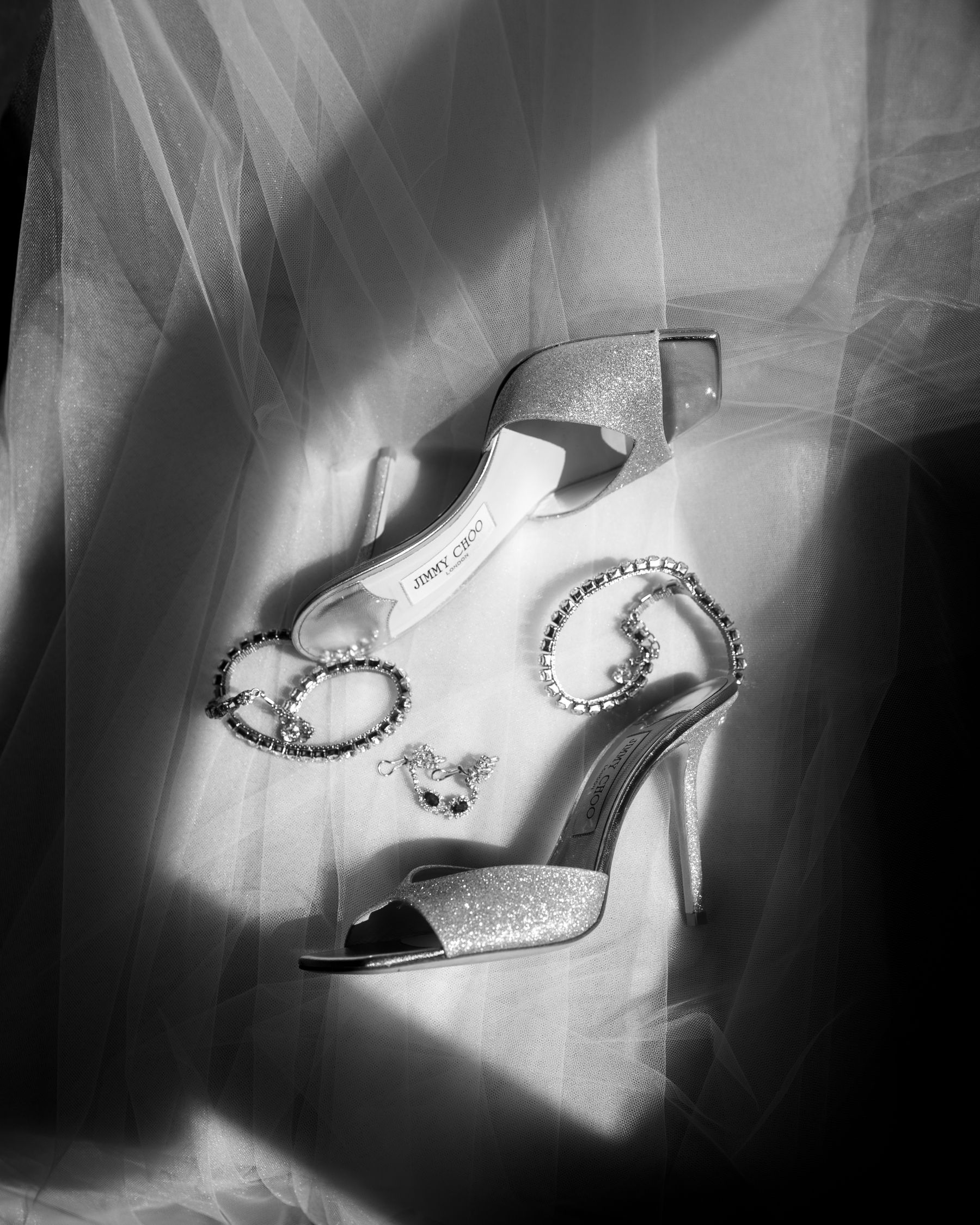 A Mediterranean Summer Love Story: Claudia and Borja's Colorful Wedding at La Huerta del Peñalen photo