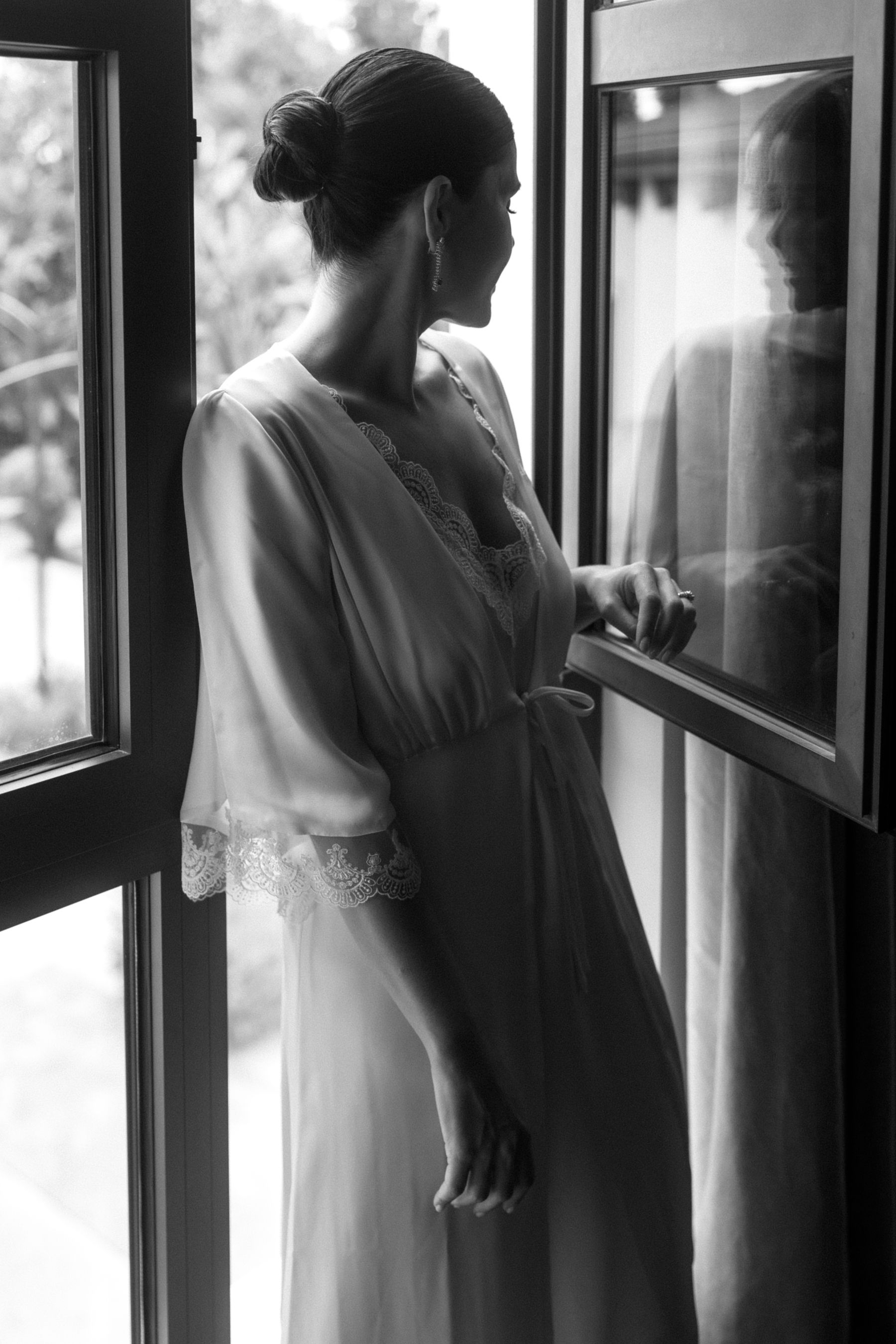 A Mediterranean Summer Love Story: Claudia and Borja's Colorful Wedding at La Huerta del Peñalen photo