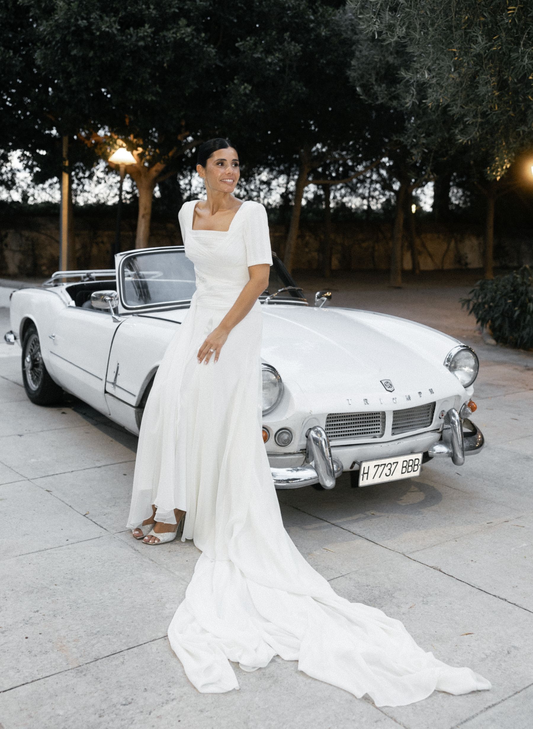 A Mediterranean Summer Love Story: Claudia and Borja's Colorful Wedding at La Huerta del Peñalen photo