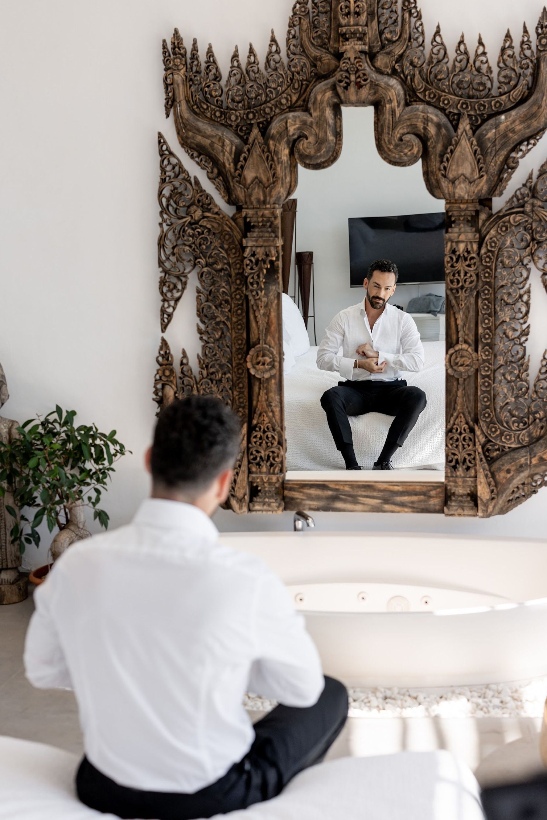 Cliffside Romance: Jaime and Vartan's Intimate Wedding at Hacienda Na Xamena photo