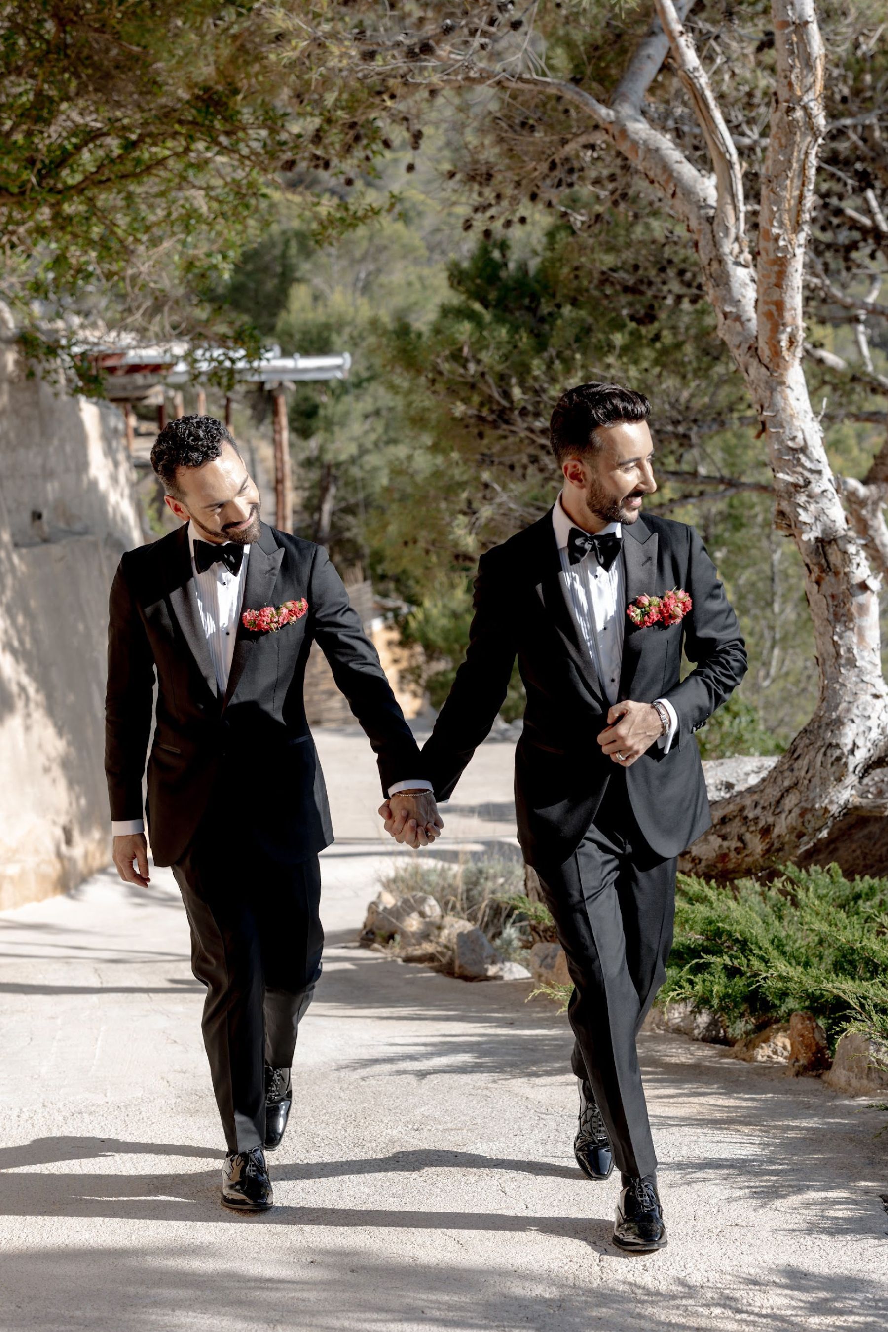 Cliffside Romance: Jaime and Vartan's Intimate Wedding at Hacienda Na Xamena photo