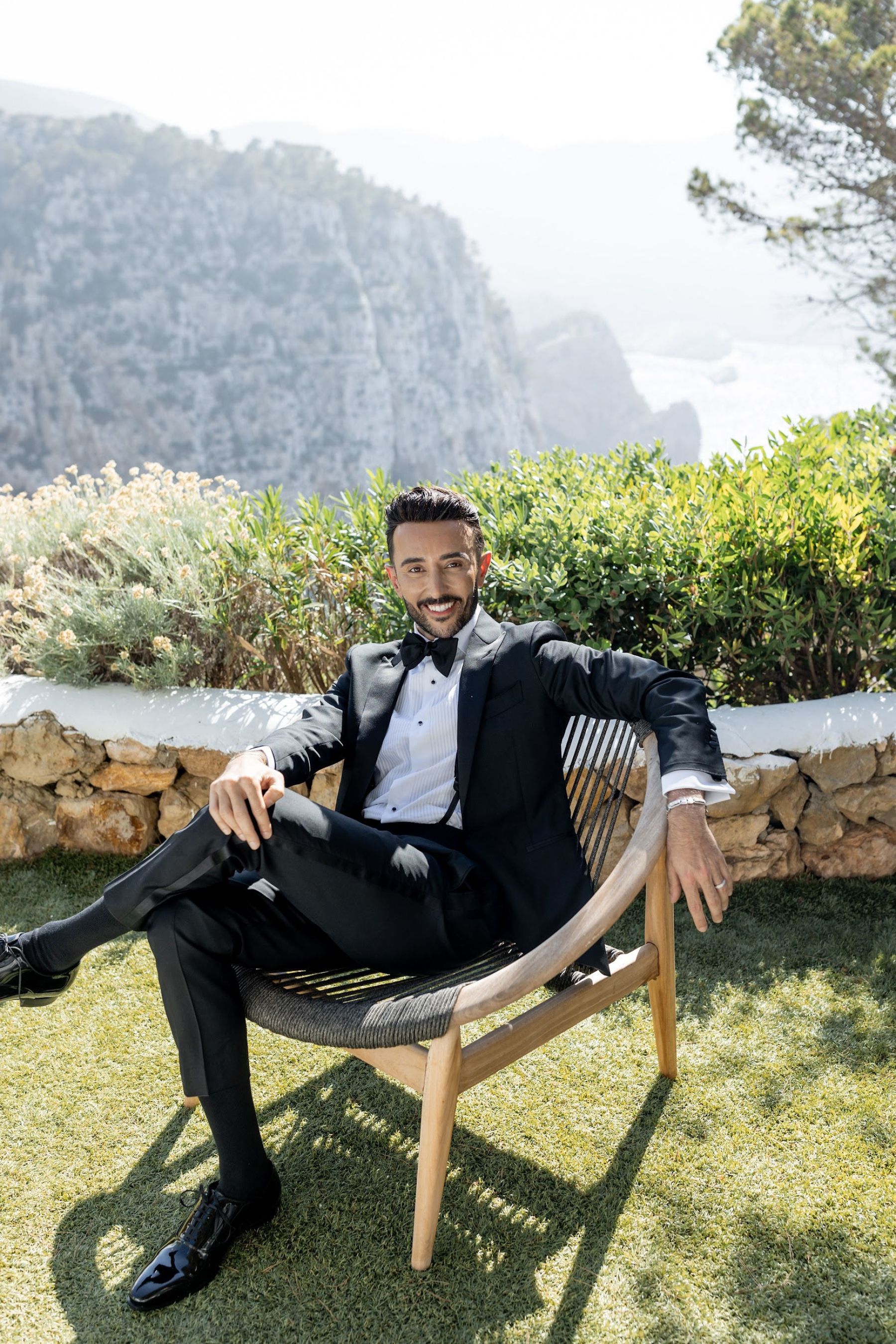 Cliffside Romance: Jaime and Vartan's Intimate Wedding at Hacienda Na Xamena photo