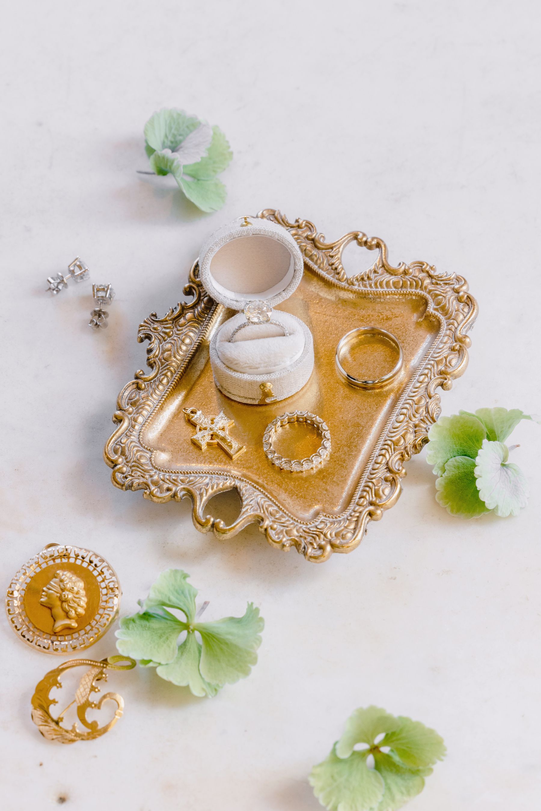 A Timeless Lake Como Love Story: Jessica &amp; Daniel's Elegant Wedding at Villa Pizzo photo