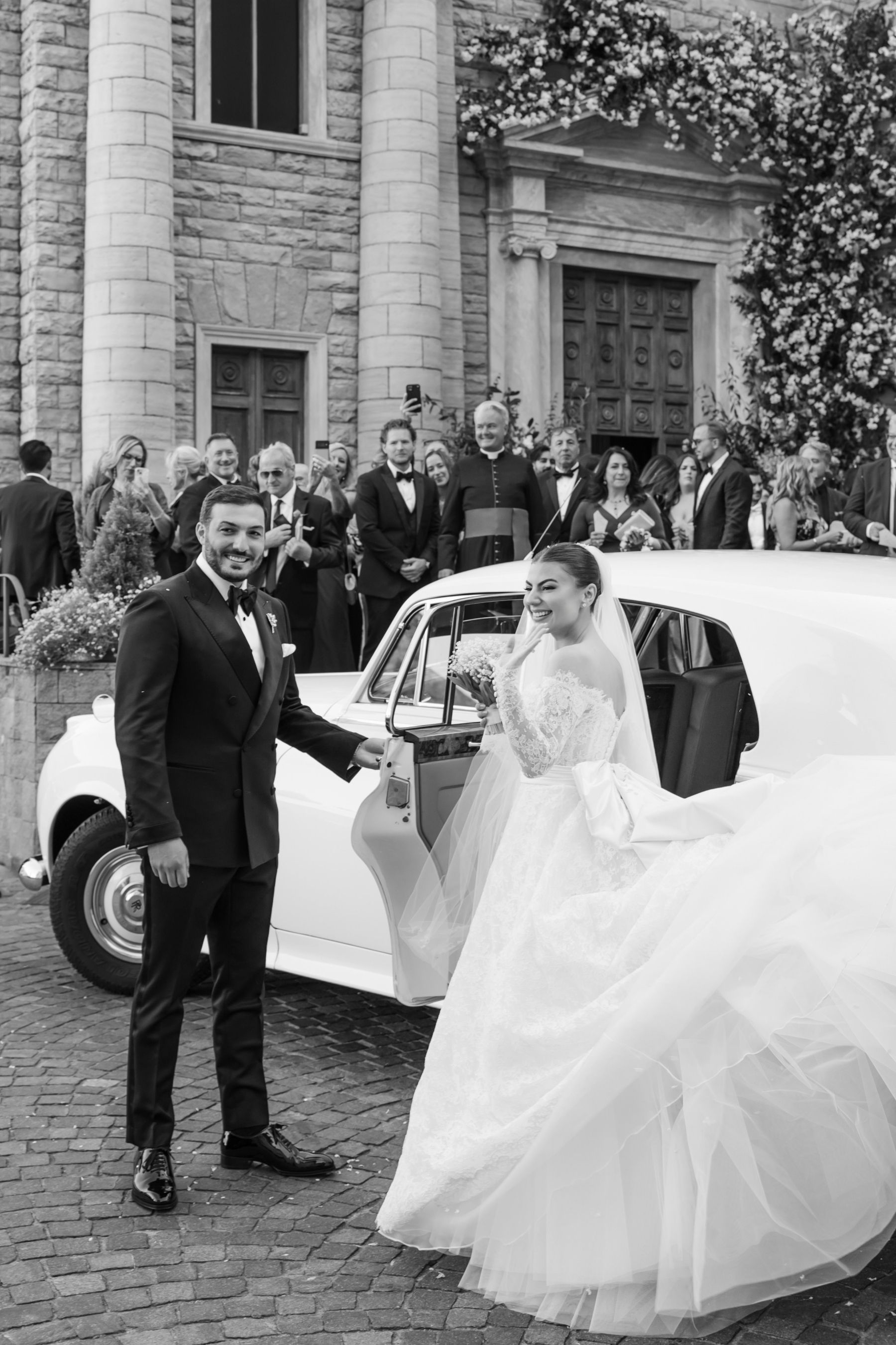 A Timeless Lake Como Love Story: Jessica &amp; Daniel's Elegant Wedding at Villa Pizzo photo