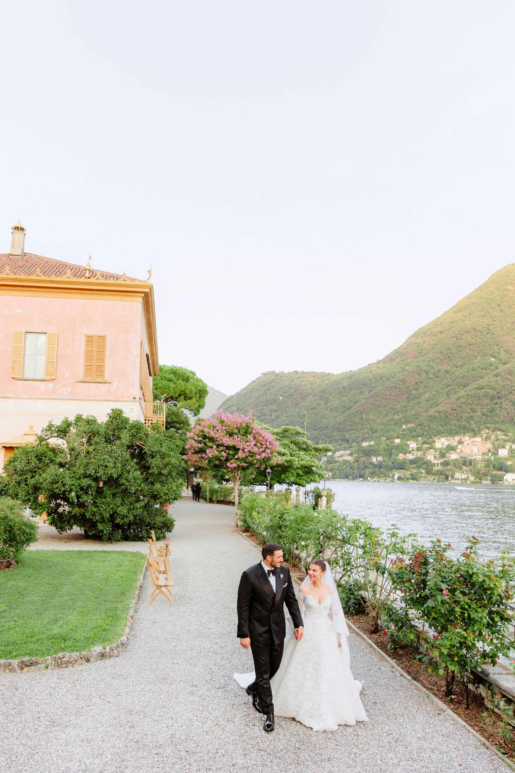 A Timeless Lake Como Love Story: Jessica &amp; Daniel's Elegant Wedding at Villa Pizzo photo
